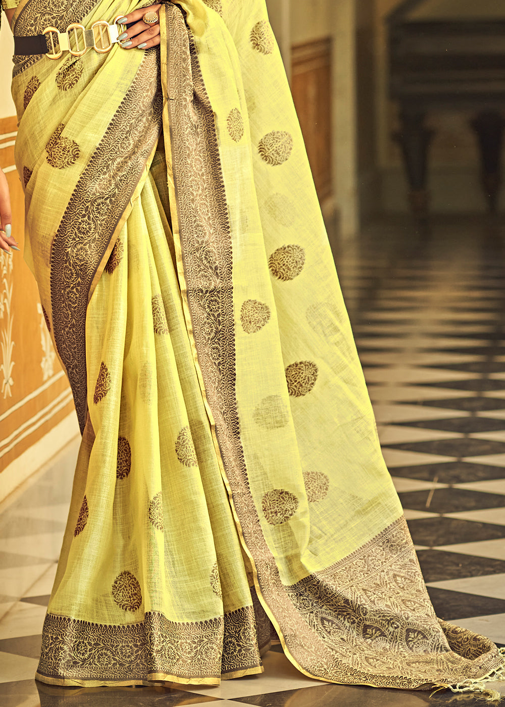 Sweet Corn Yellow Linen Silk Saree