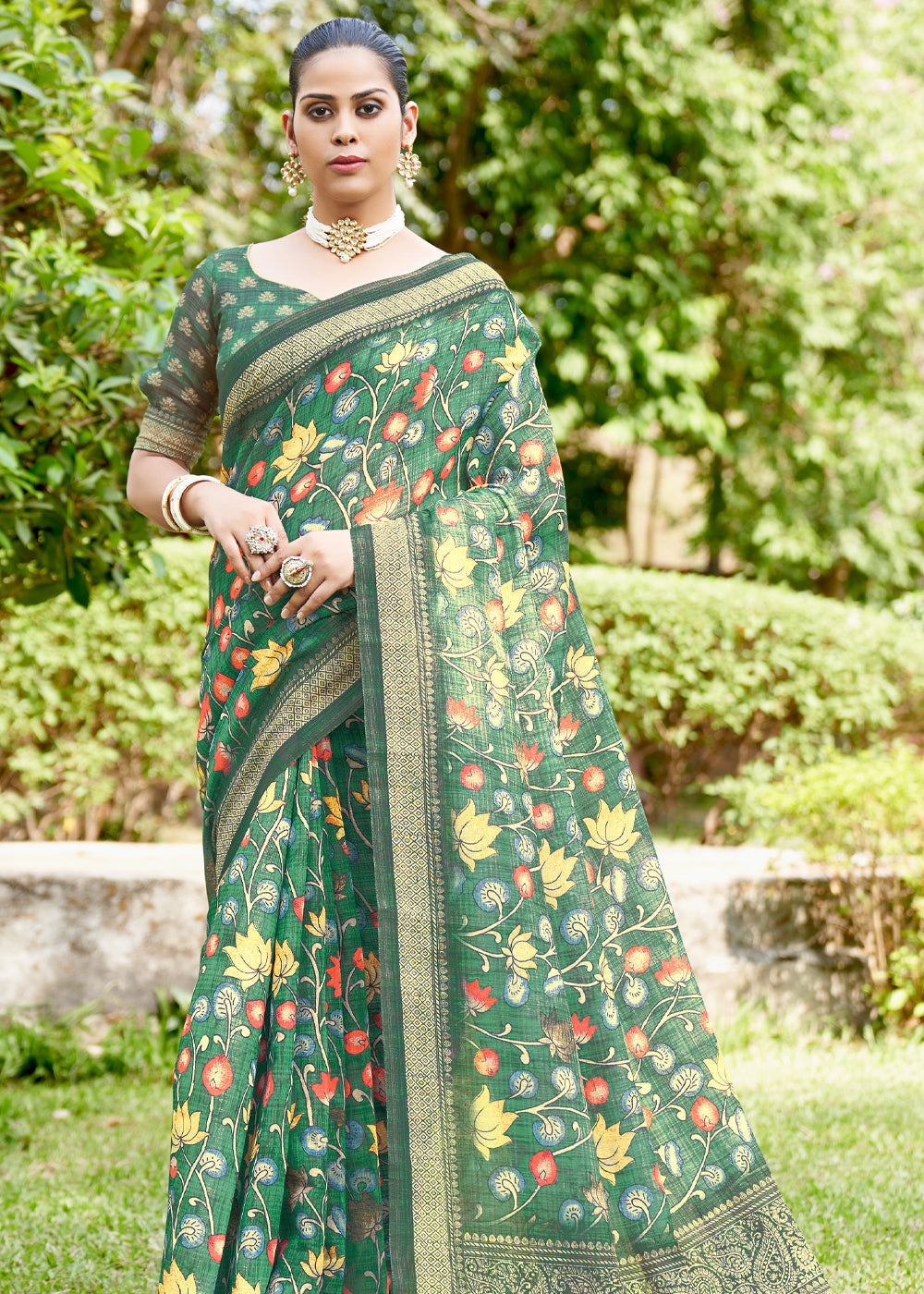 Spring Leaves Green Linen Kalamkari Digital Print Saree