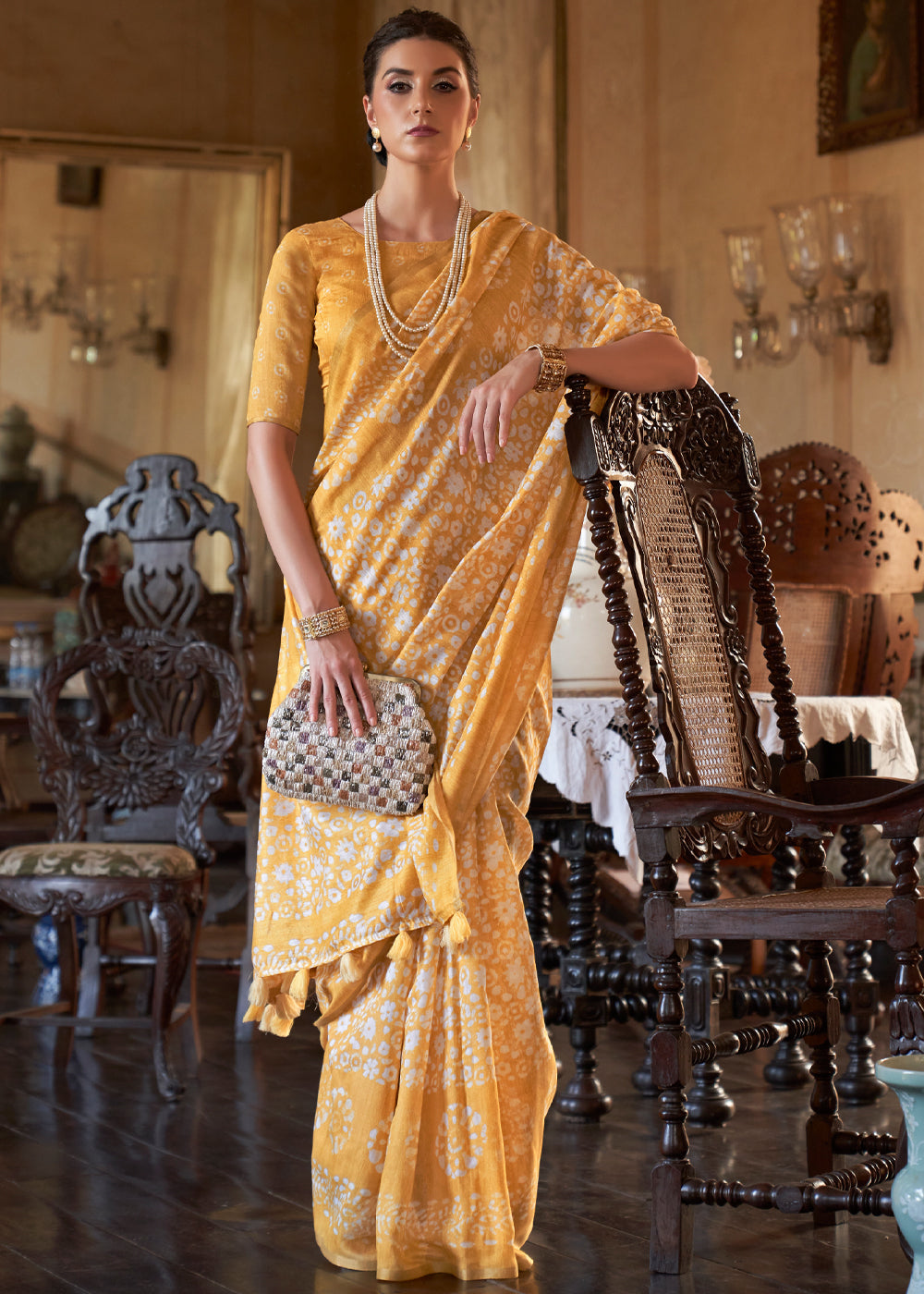 Rob Roy Yellow Light Weight Linen Saree