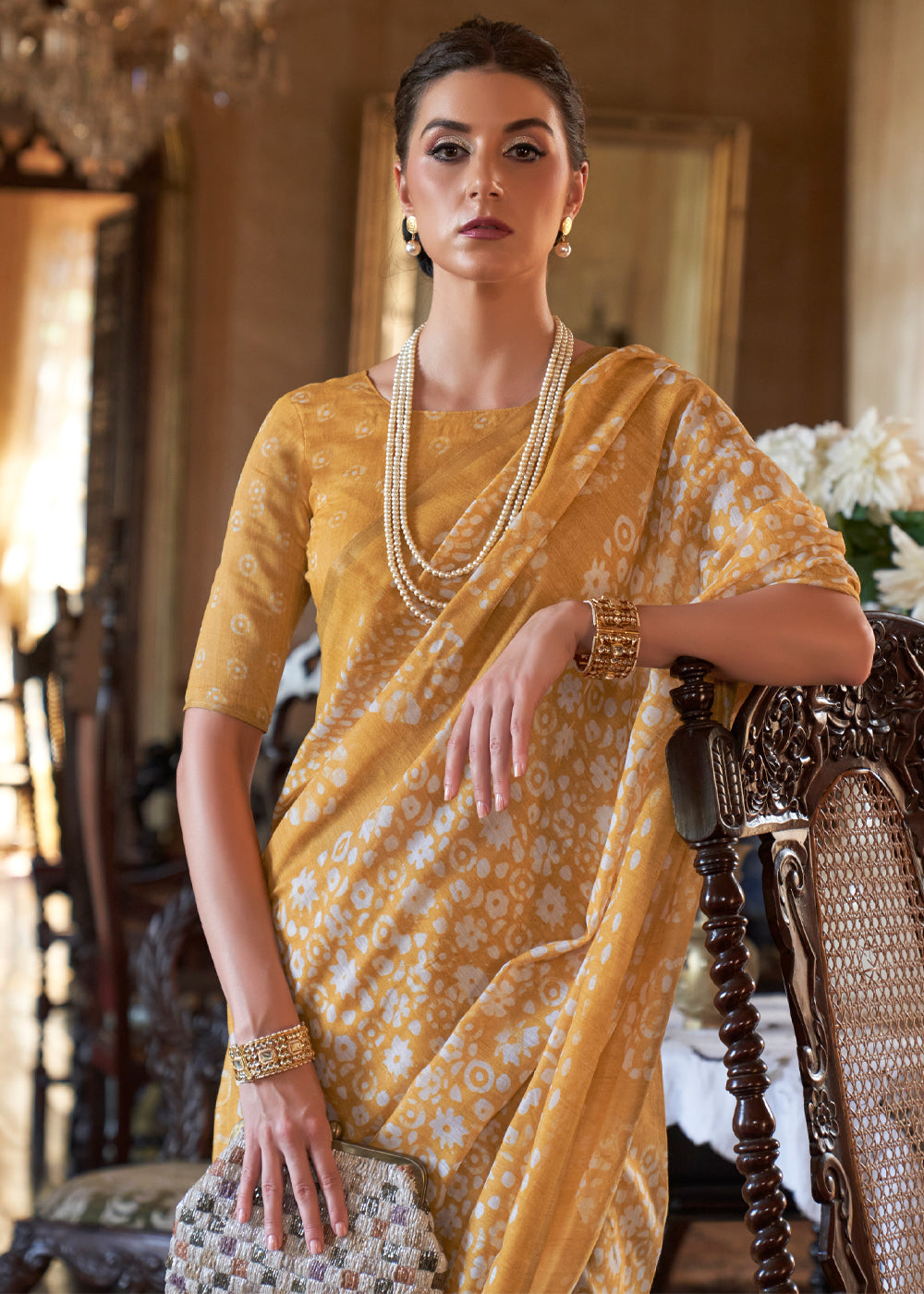 Rob Roy Yellow Light Weight Linen Saree