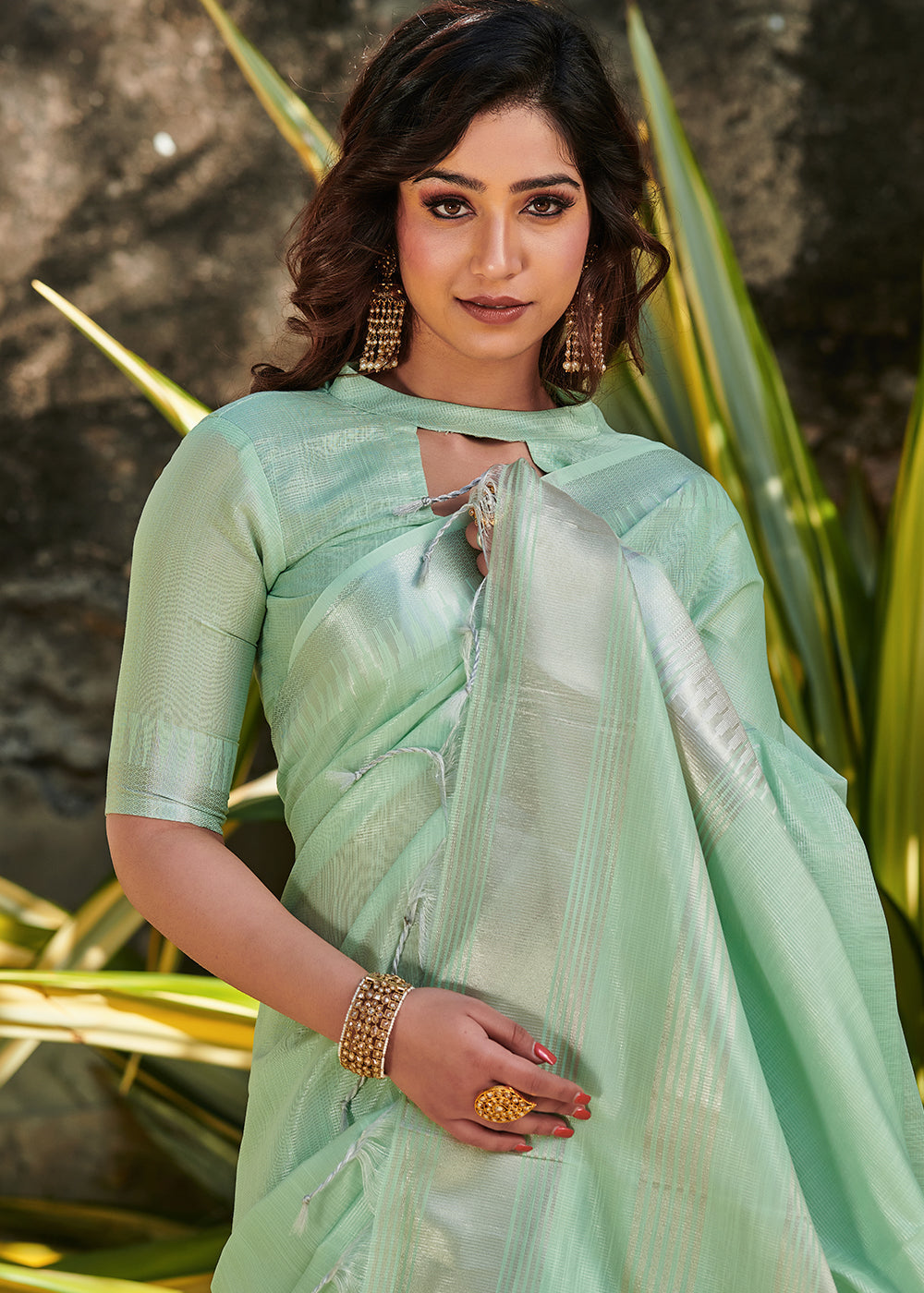 Rainee Green Zari Woven Tissue Linen Saree