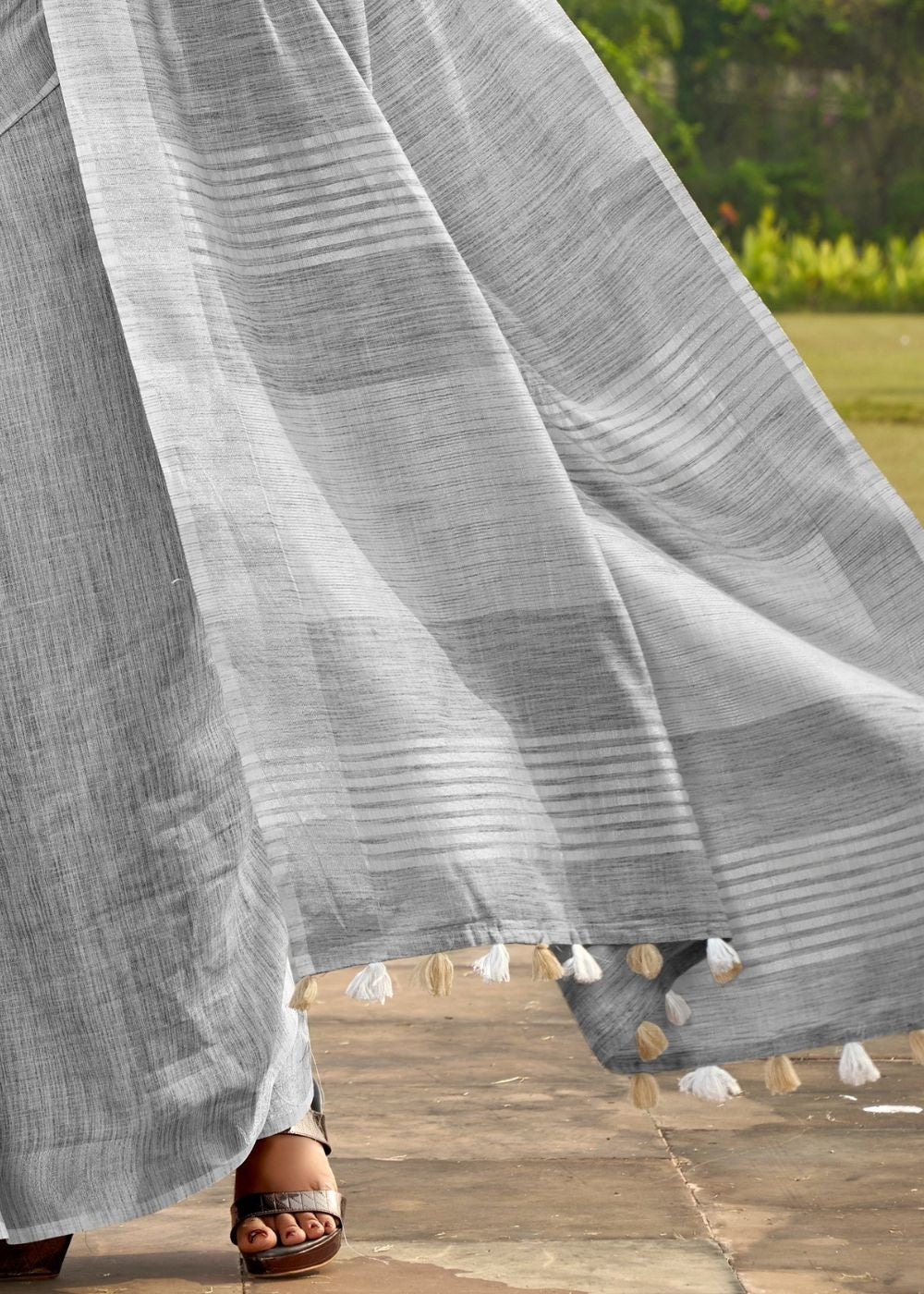 Silver Grey Soft Linen Silk Saree