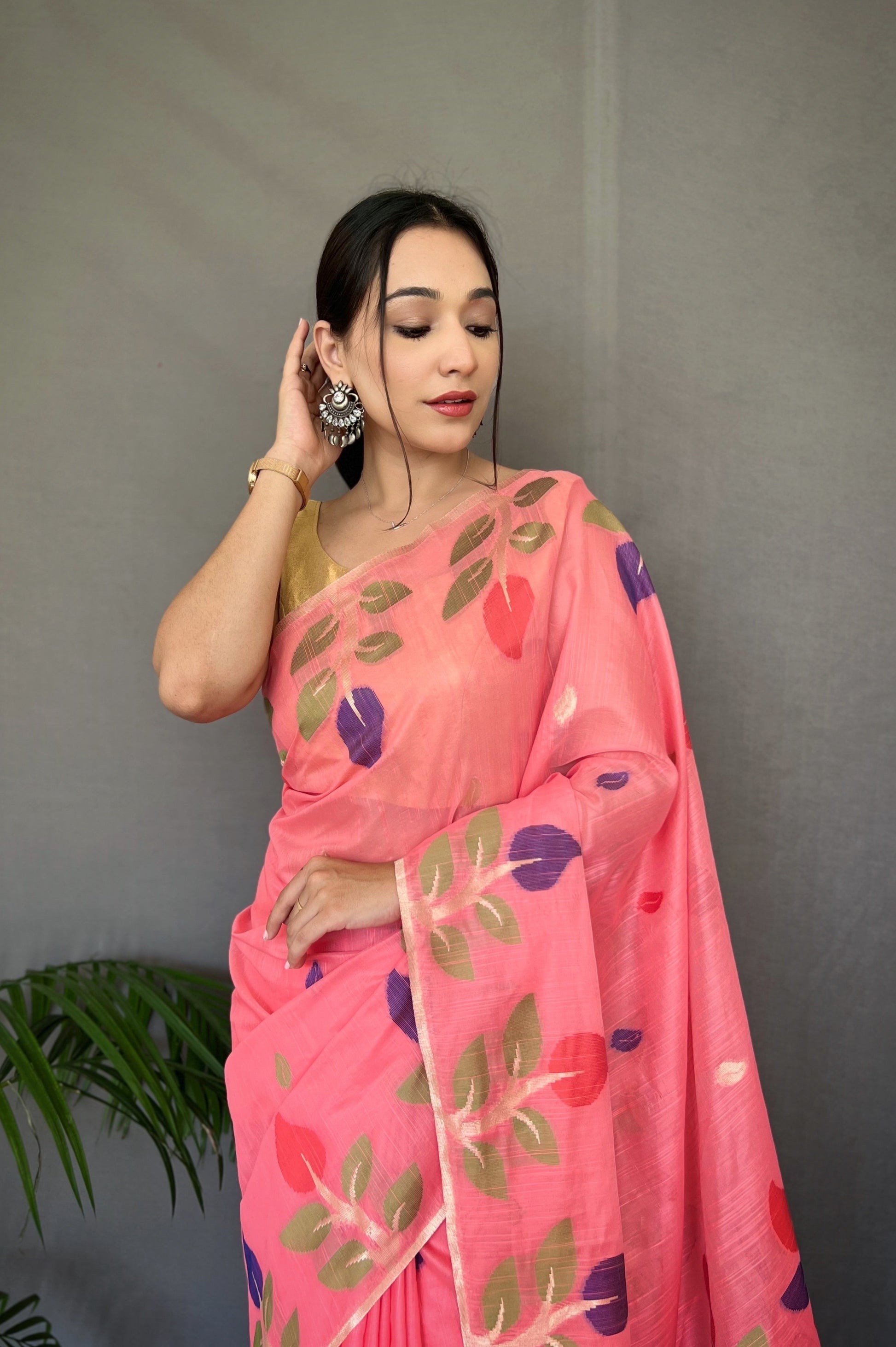 Tickle Me Pink Woven Cotton Jamdani Silk Saree