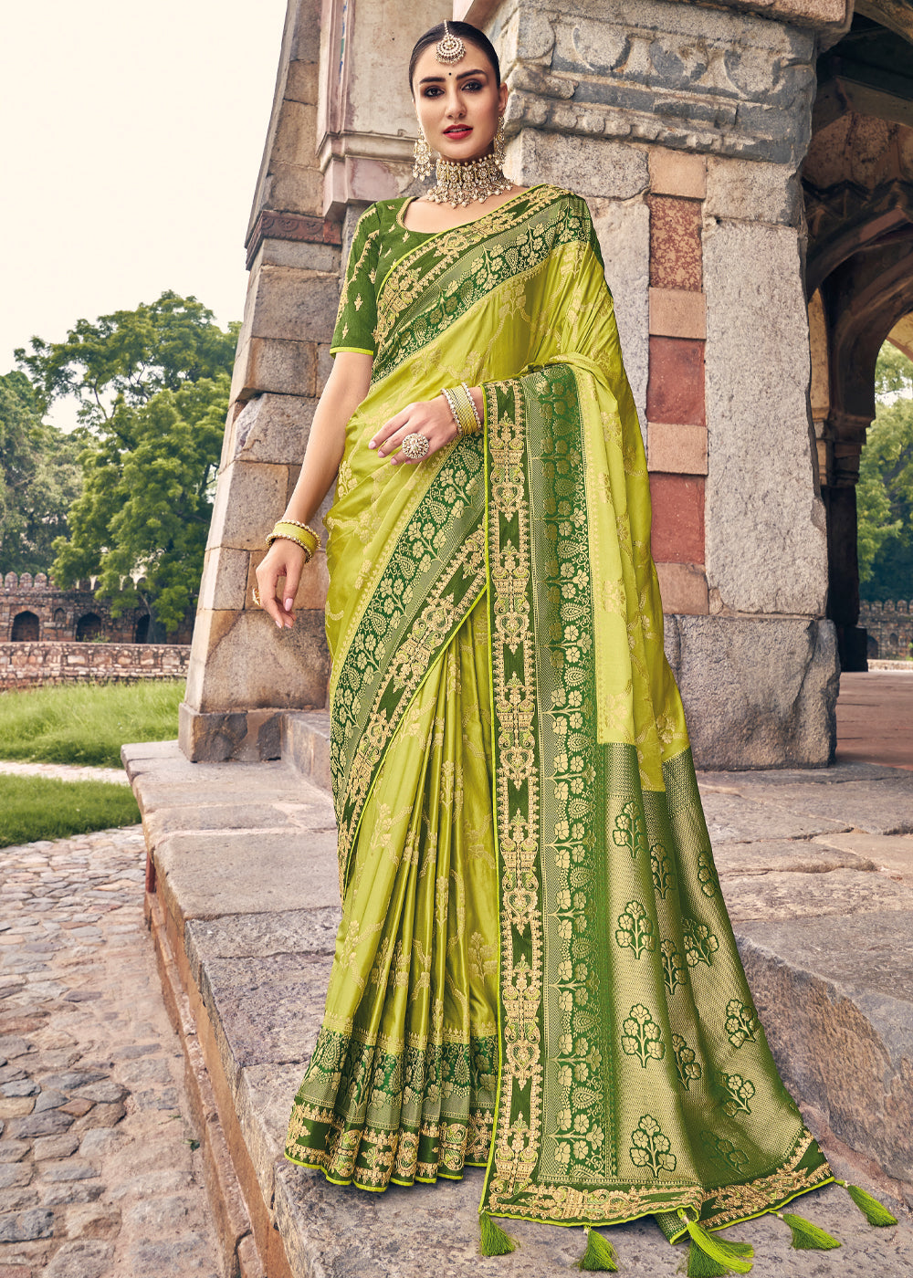 Chenin Green Zari Woven Designer Banarasi Saree