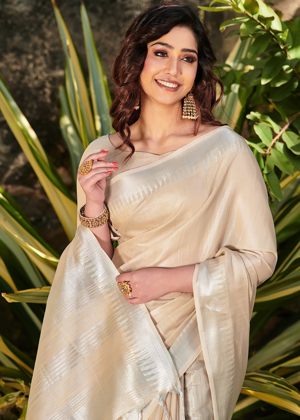 Dairy Cream Zari Woven Tissue Linen Saree