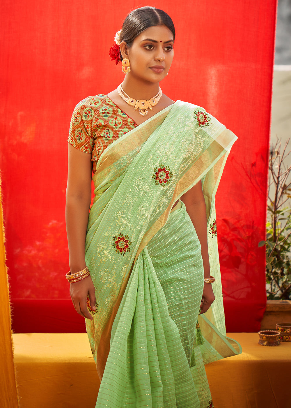 Olivine Green Woven Linen Silk Saree