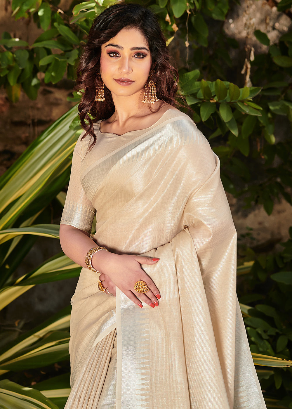 Dairy Cream Zari Woven Tissue Linen Saree