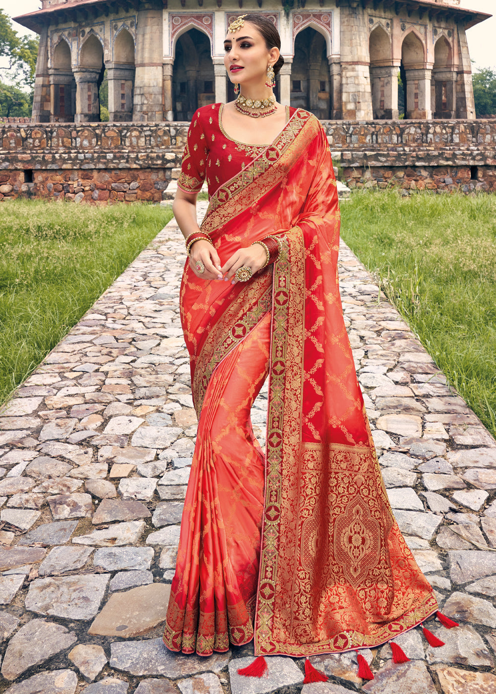 Sweet Red Zari Woven Designer Banarasi Saree