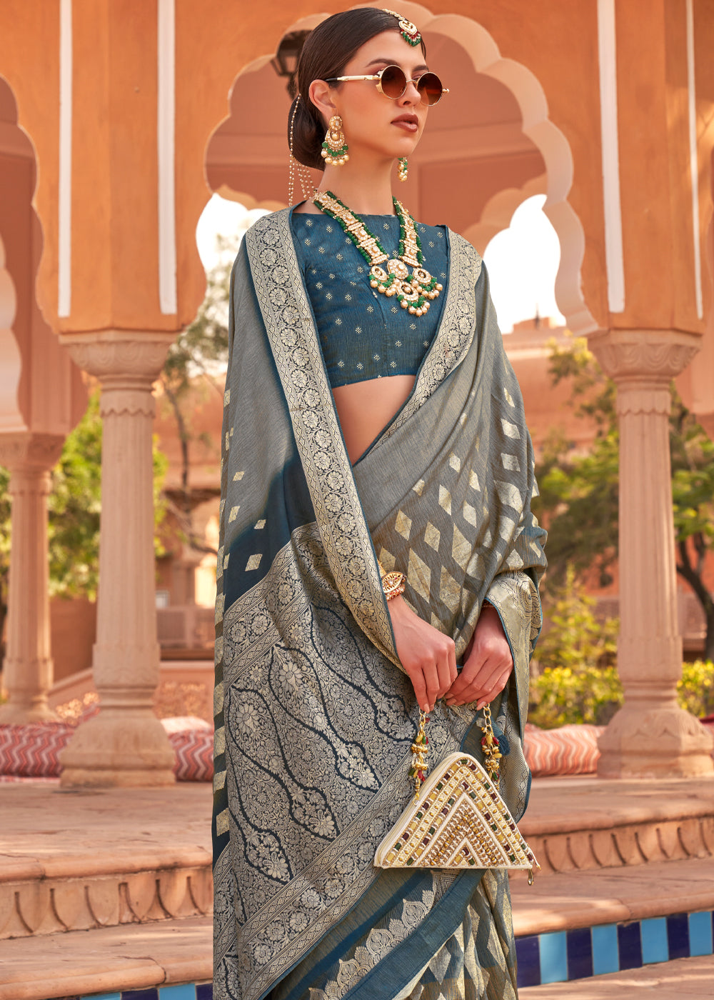 Tapa Grey Woven Soft Textured Printed Silk Saree