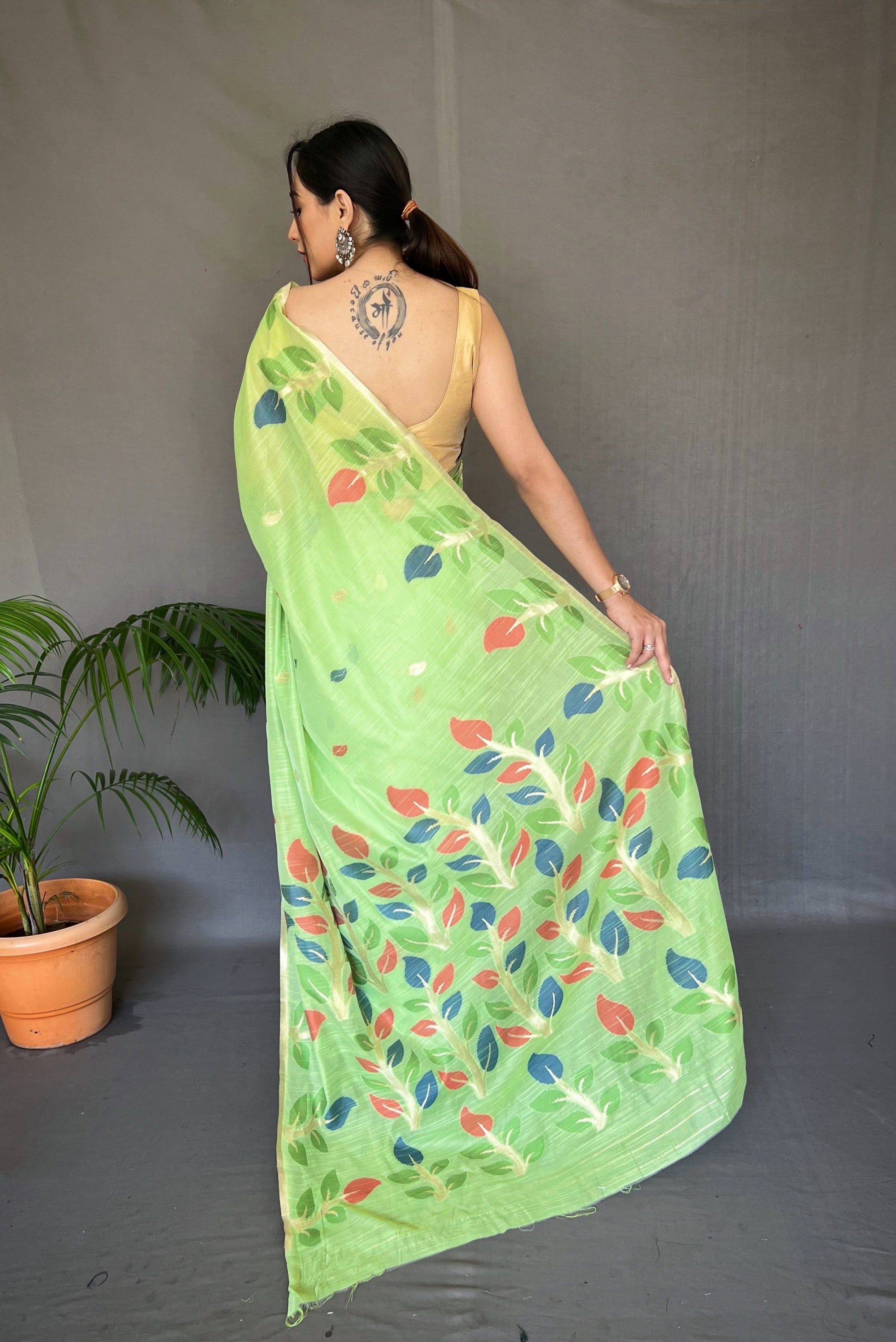 Gossip Green Woven Cotton Jamdani Silk Saree