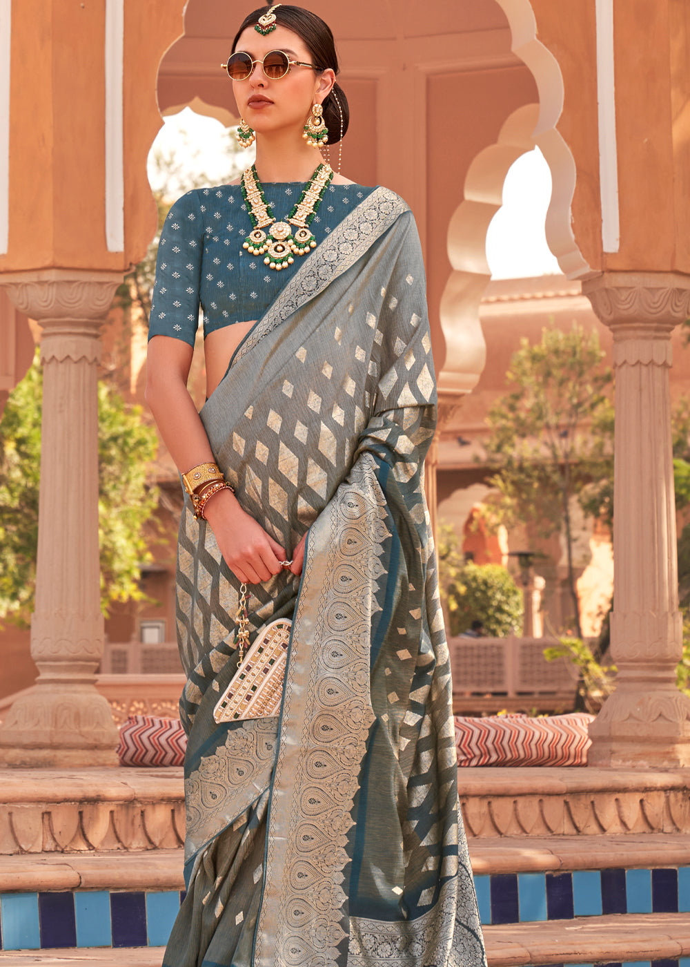 Tapa Grey Woven Soft Textured Printed Silk Saree