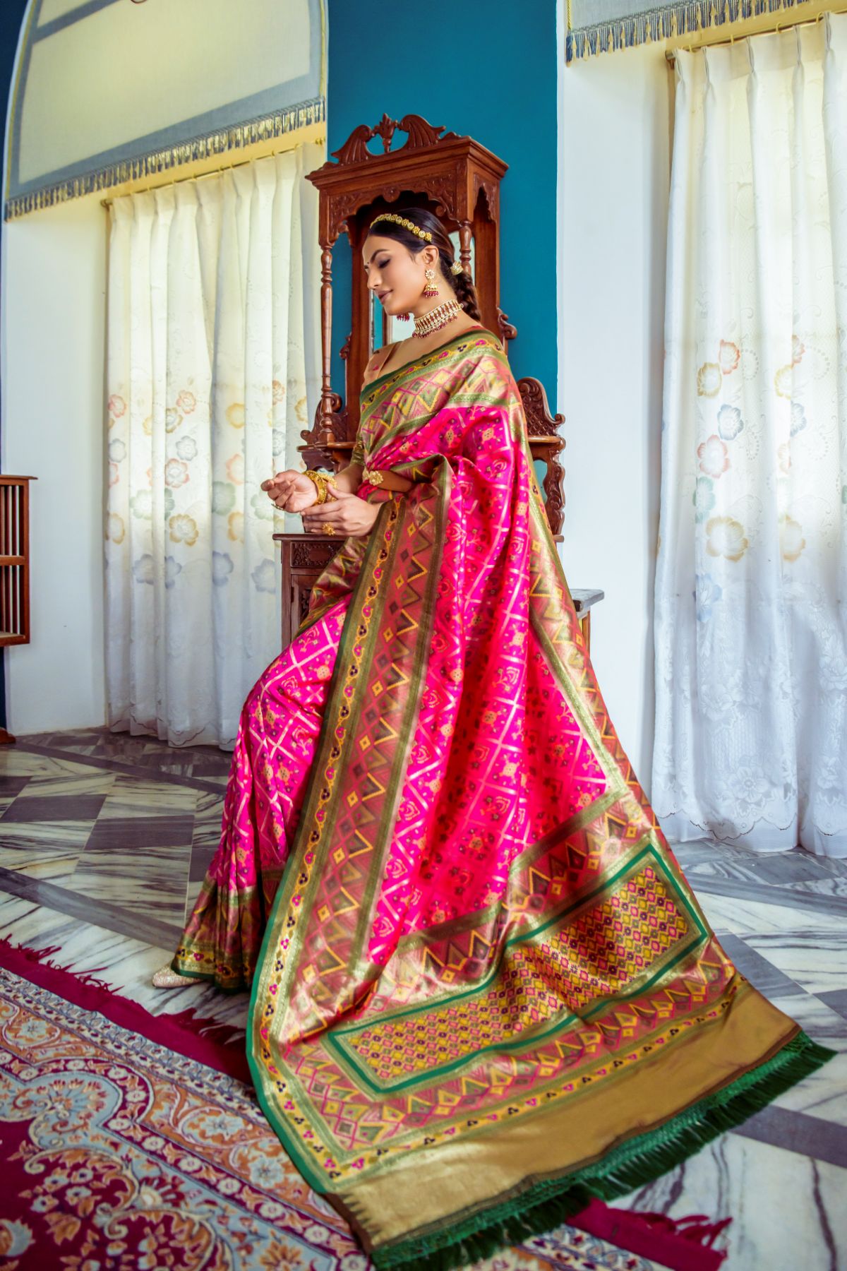 Hollywood Cerise Pink Banarasi Patola Silk Saree