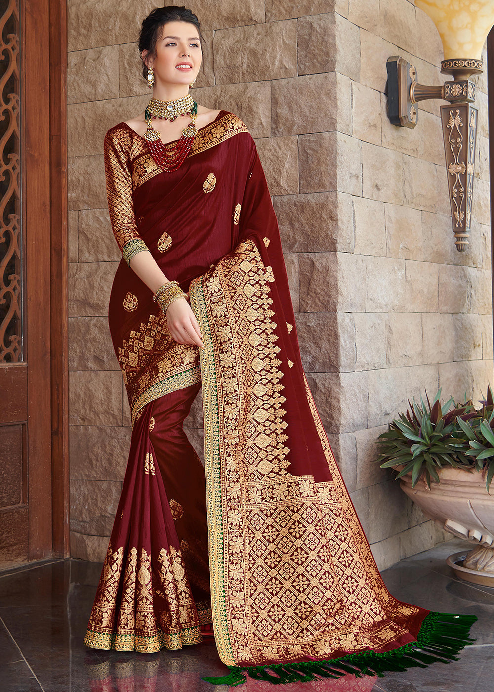 Cherrywood Red Zari Woven Banarasi Silk Saree