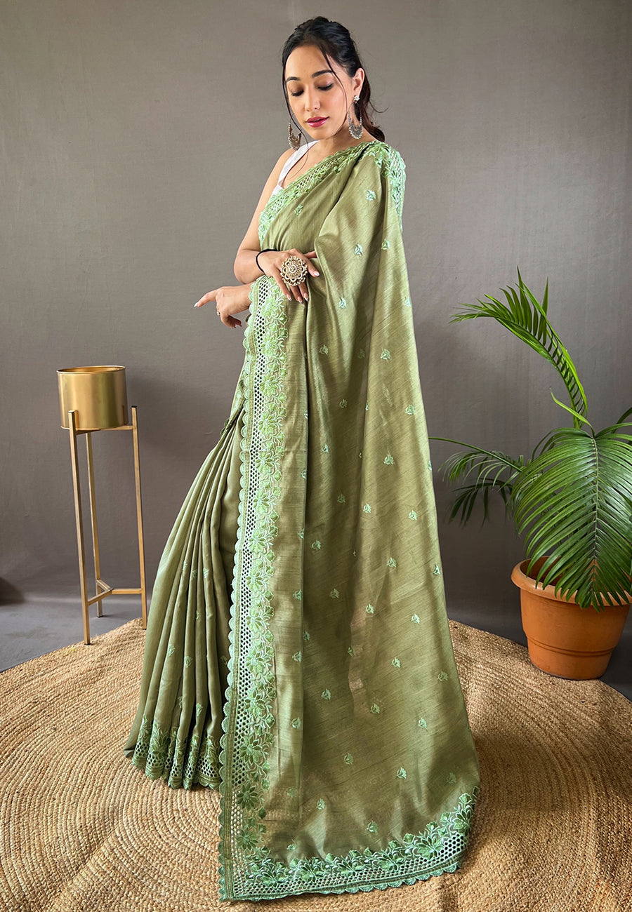 Pine Green Embroidered Tussar Silk Silk Saree