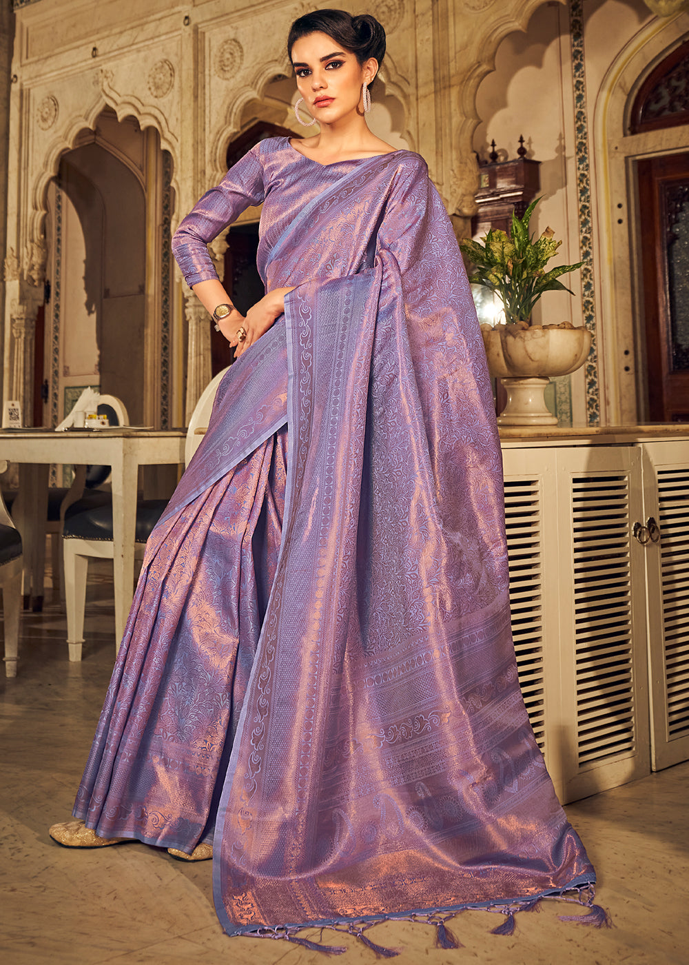 Lilac Luster Purple Dual Tone Kanjivaram Silk Saree