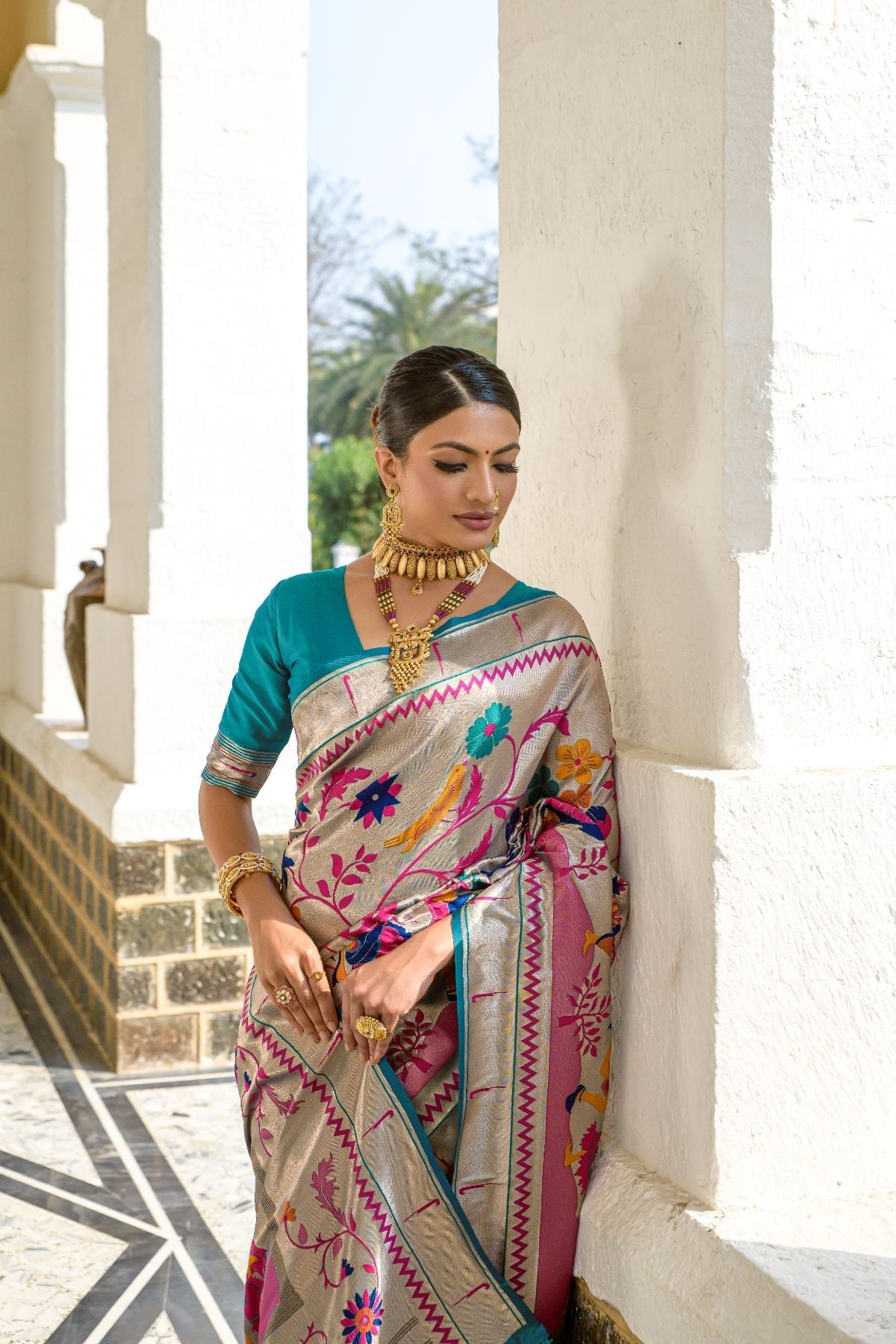 Envy Blue and Pink Woven Paithani Silk Saree