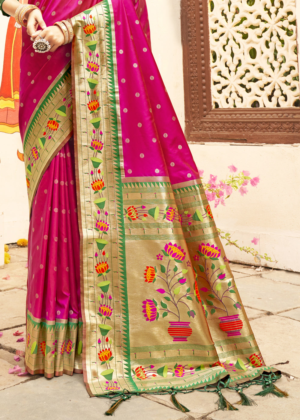 Razzmatazz Pink Woven Paithani Silk Saree