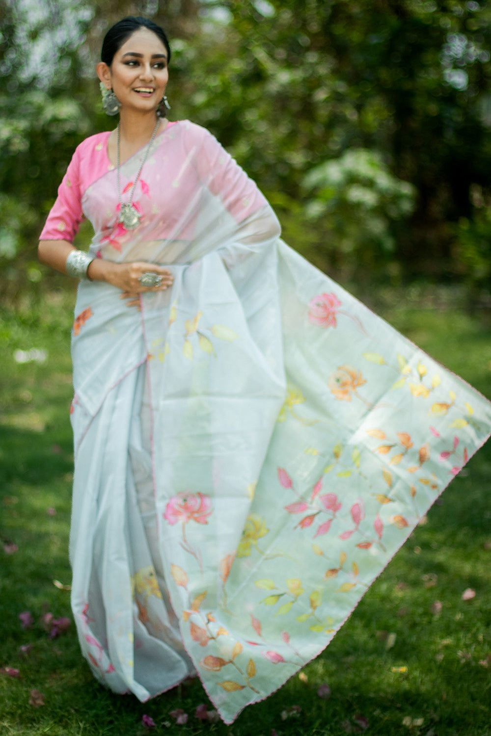 Geyser Blue and Pink Floral Design Organza Printed Saree