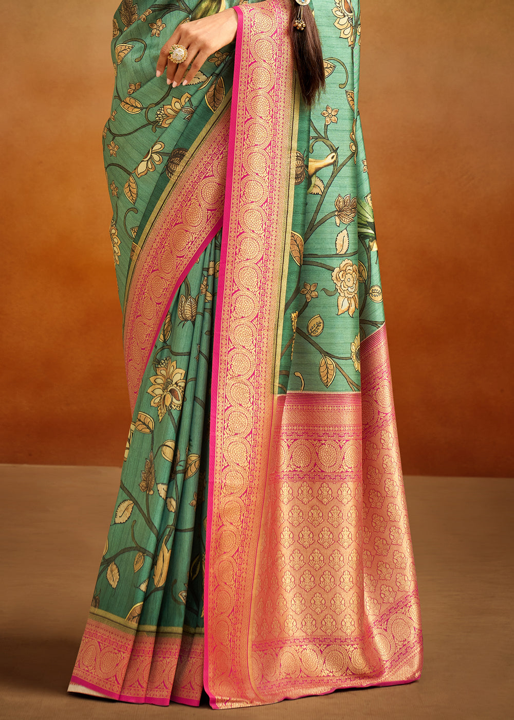 Tom Thumb Green Woven Banarasi Kalamkari Silk Saree