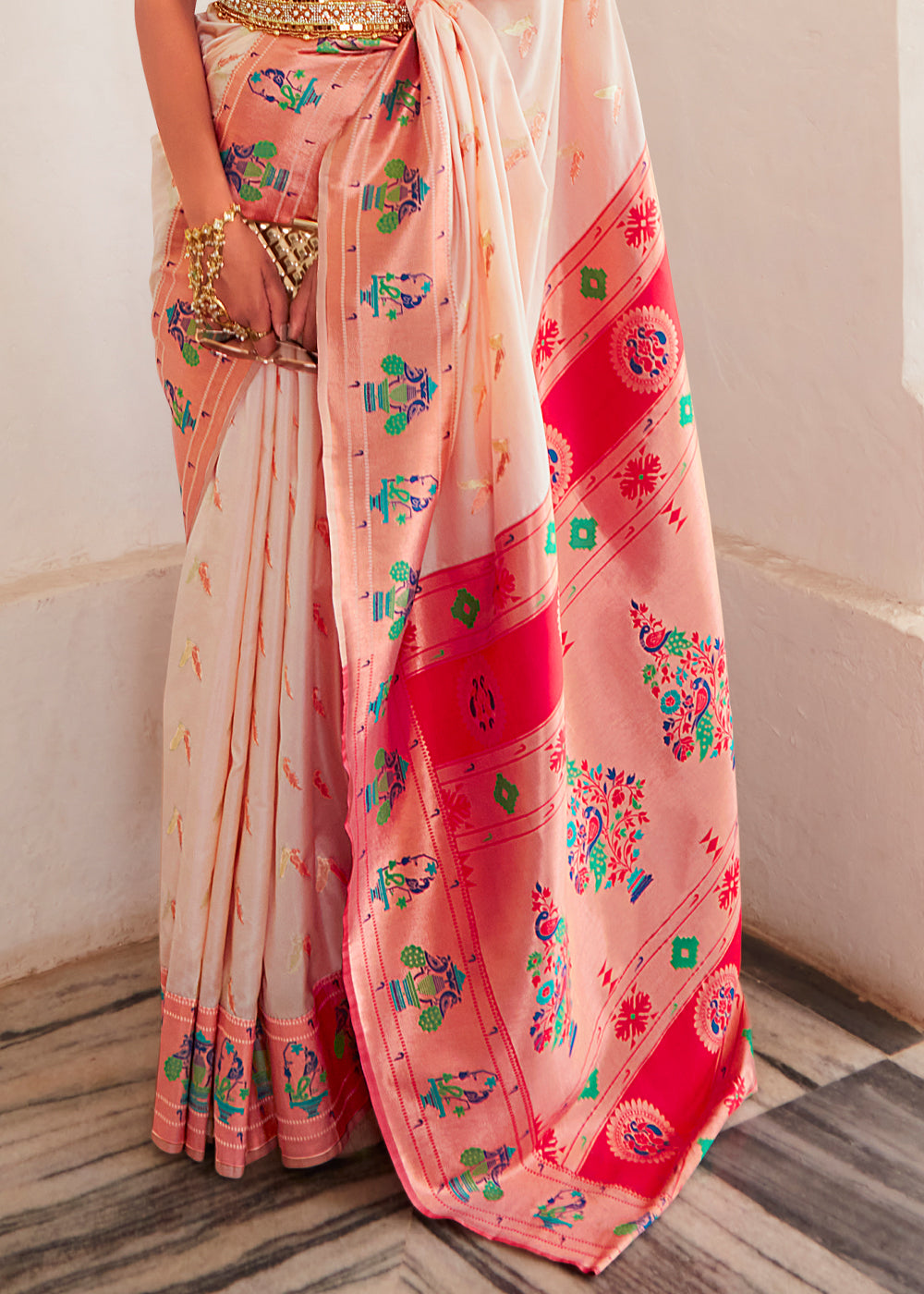 Cashmere Pink Zari Woven Paithani Silk Saree