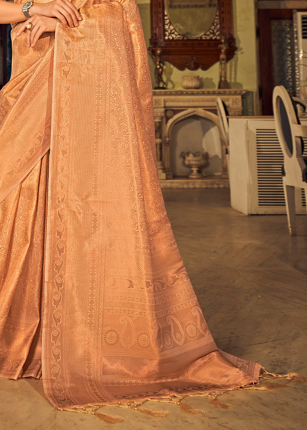 Peach Orange Dual Tone Kanjivaram Silk Saree