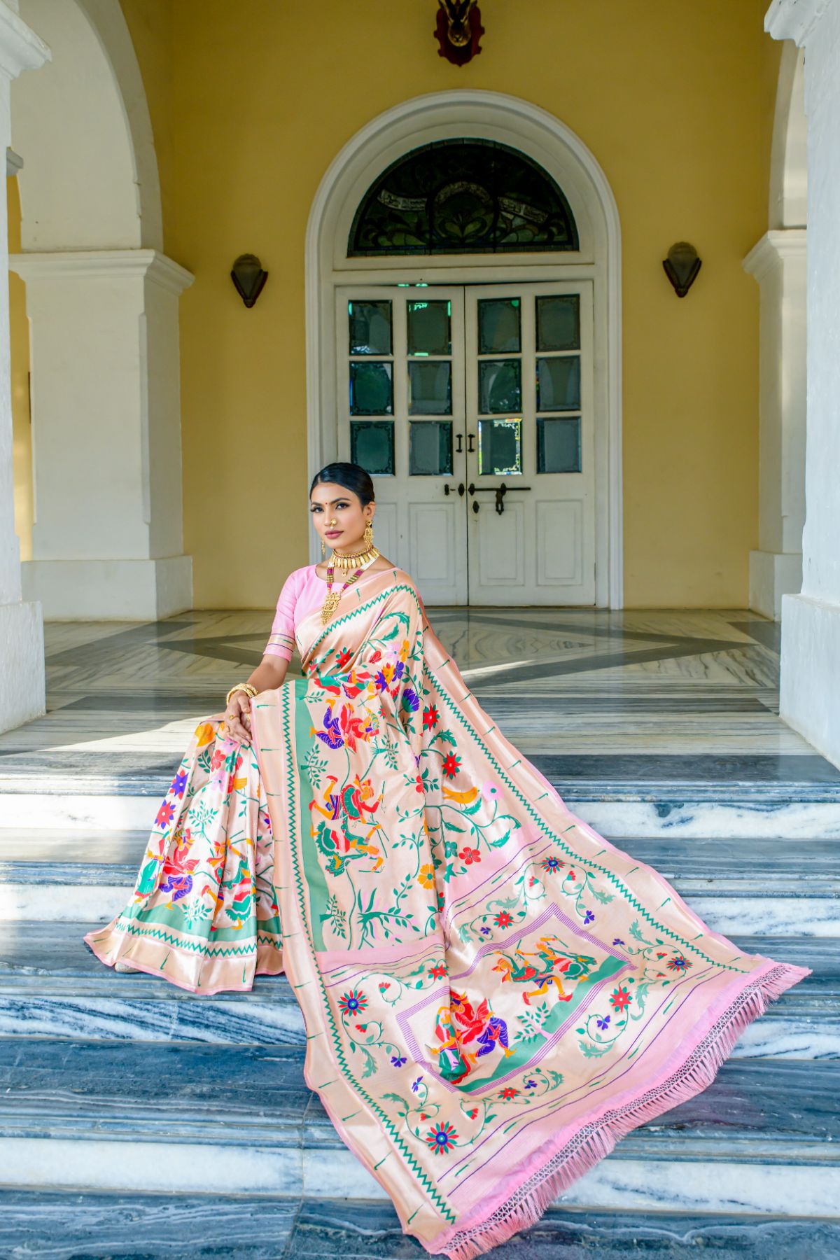 Mulberry Pink Woven Paithani Silk Saree