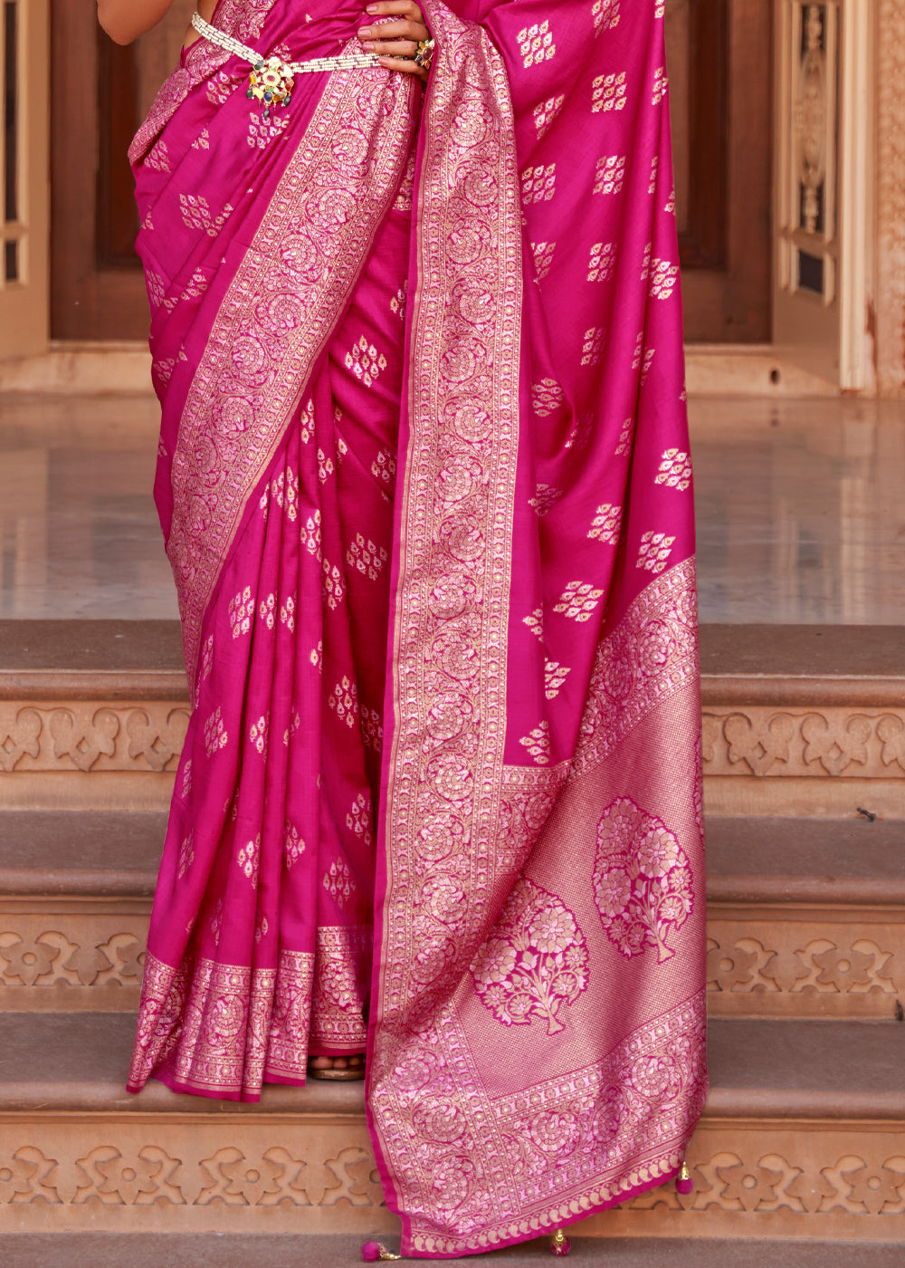 Mauvelous Pink Woven Banarasi Soft Silk Saree