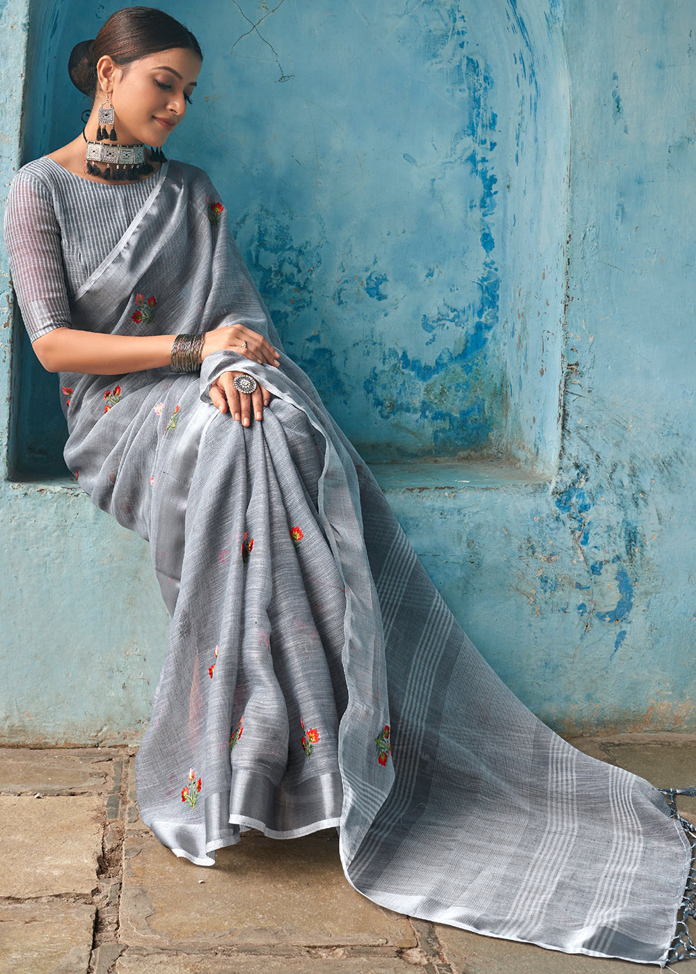 Jumbo Grey Floral Embroidered Linen Saree