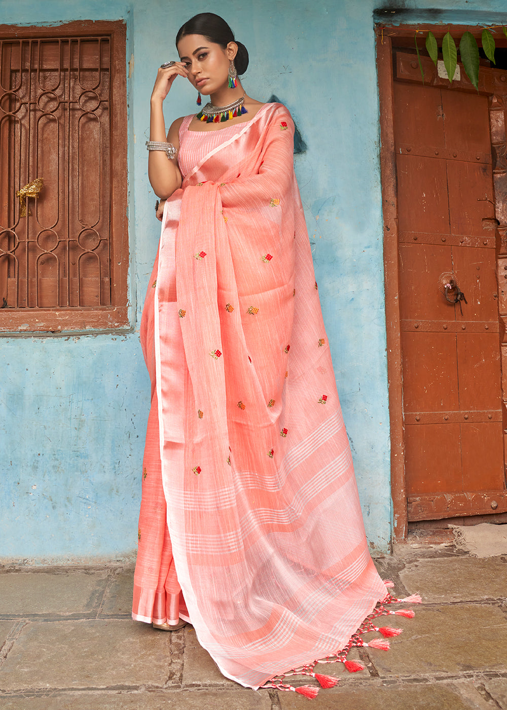 Wax Flower Peach Floral Embroidered Linen Saree