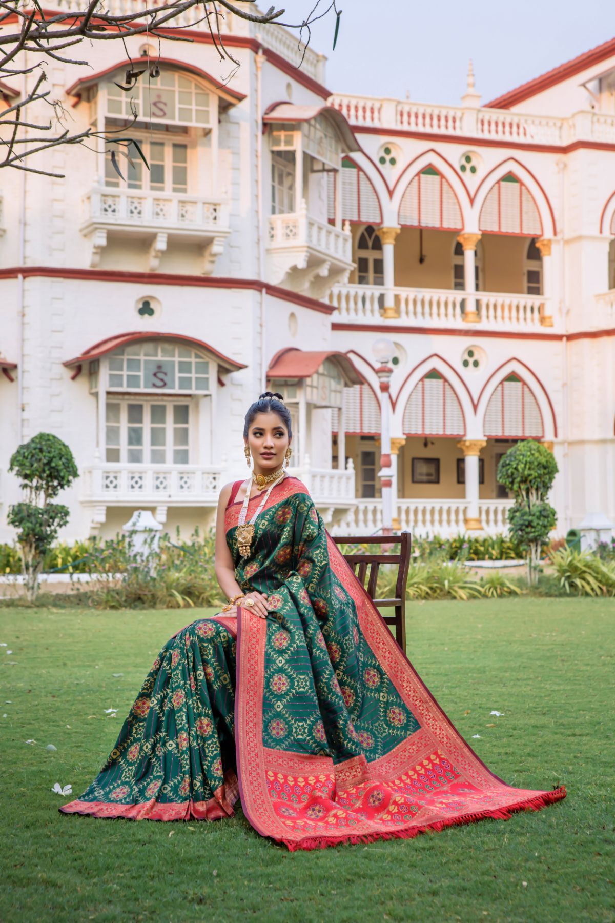 Dark Leaves Green Banarasi Patola Silk Saree