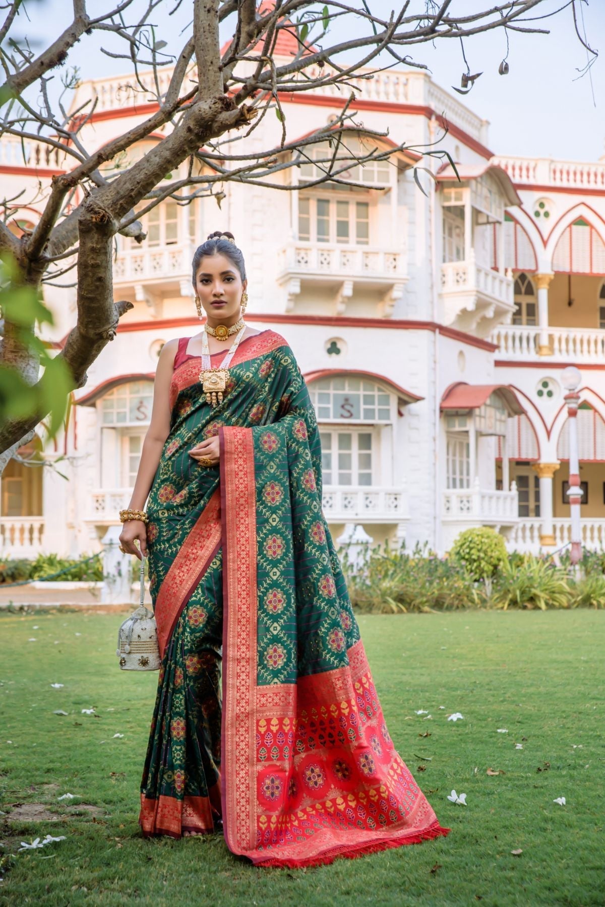 Dark Leaves Green Banarasi Patola Silk Saree