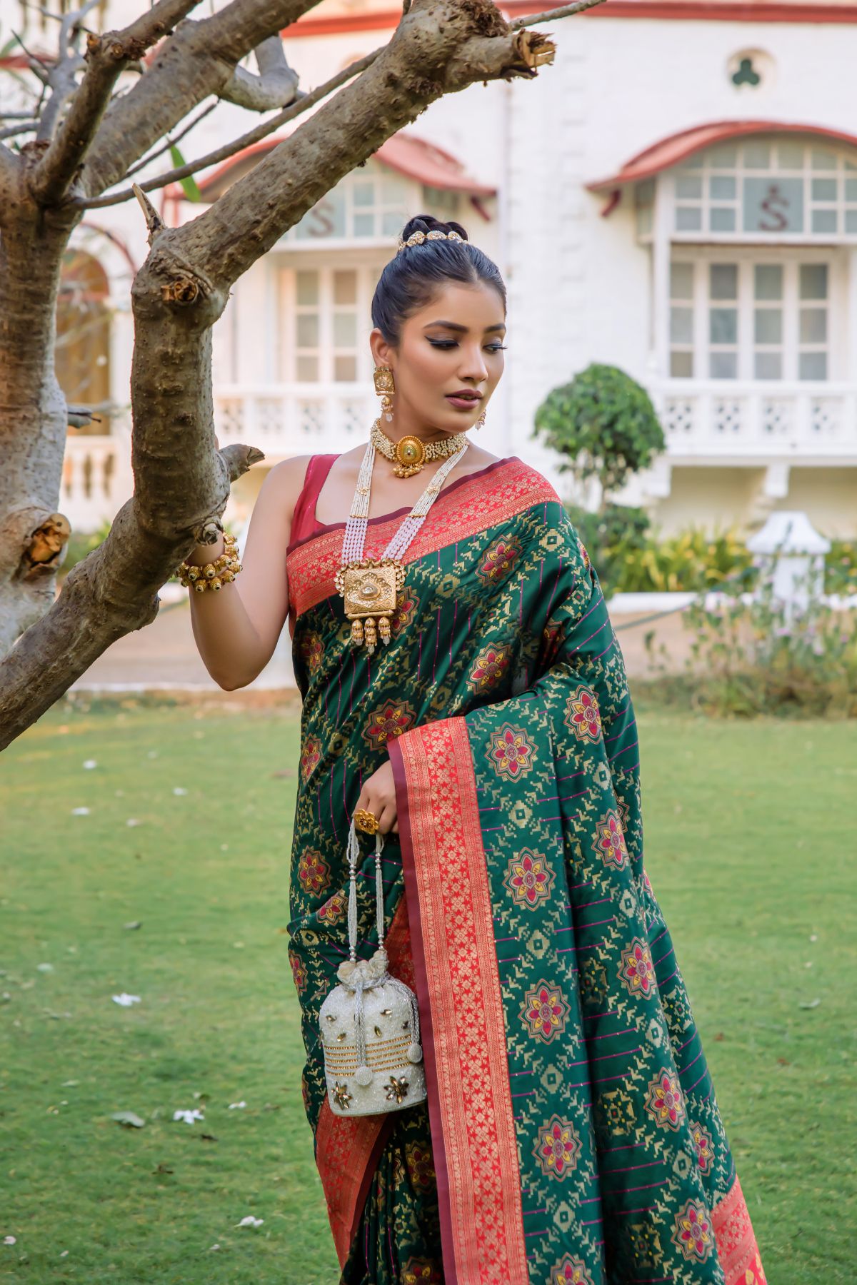 Dark Leaves Green Banarasi Patola Silk Saree