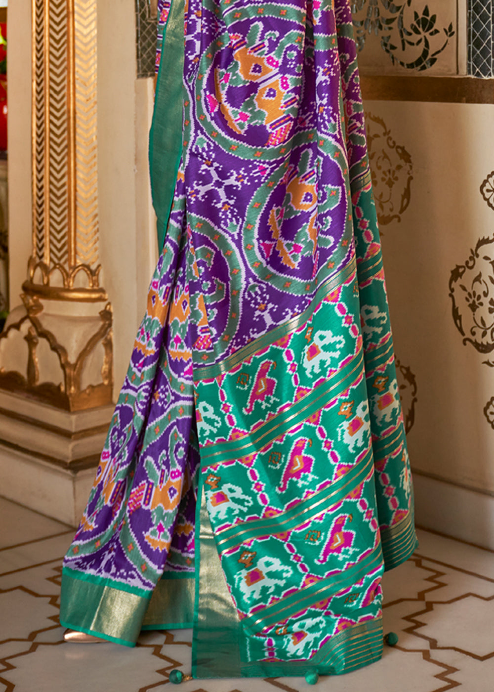 Affair Purple Woven Patola Silk Saree