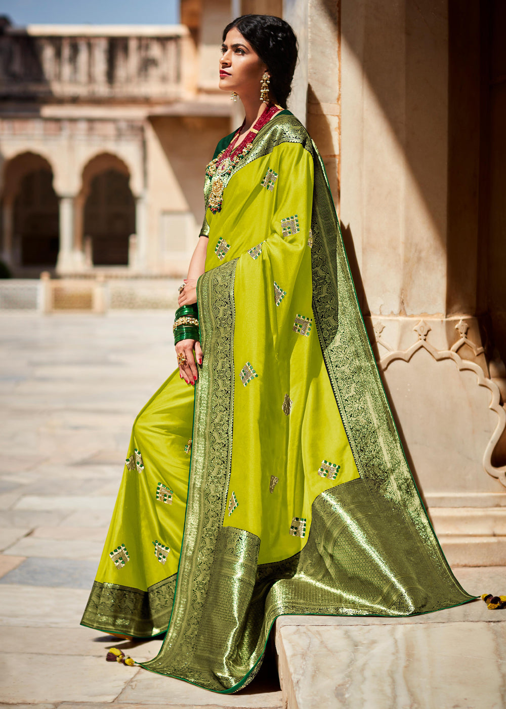 Earls Green Woven Banarasi Soft Silk Designer Saree