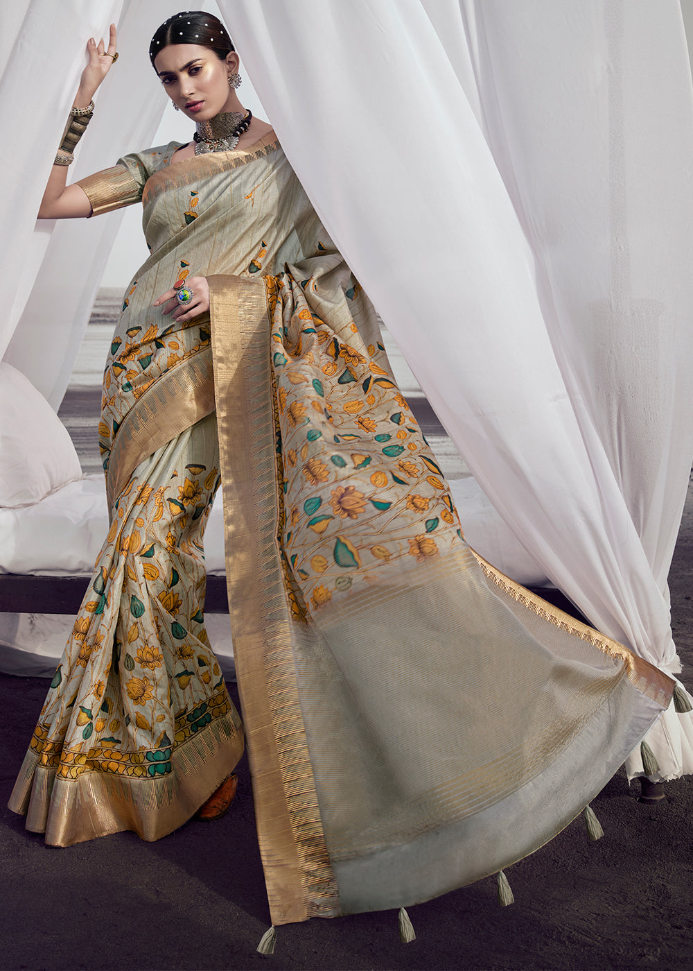 Nomad Grey Printed Designer Silk Saree