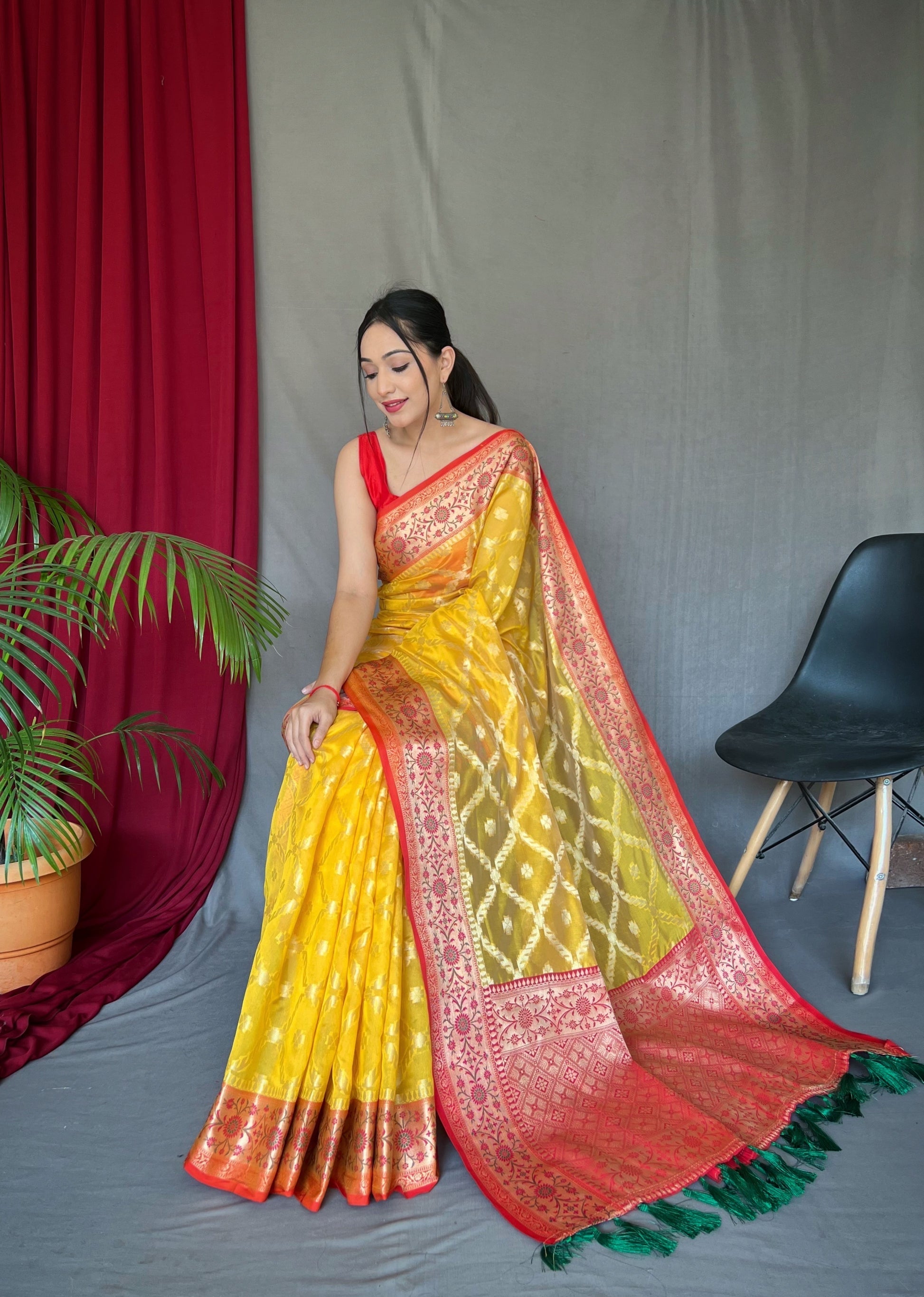 Witch Haze Yellow Woven Banarasi Organza Silk Saree