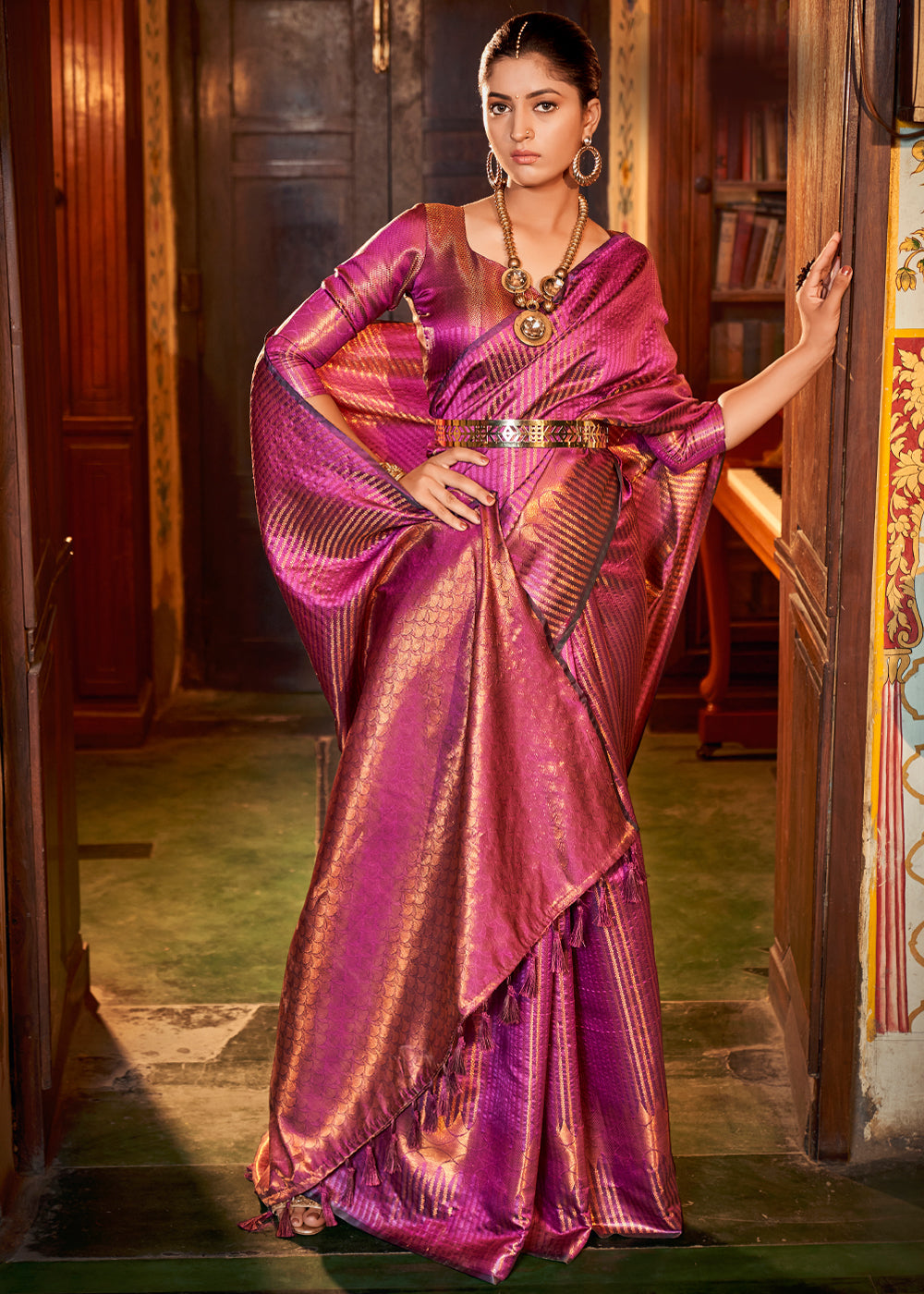 Cinnamon Satin Pink Zari Woven Kanjivaram Silk Saree