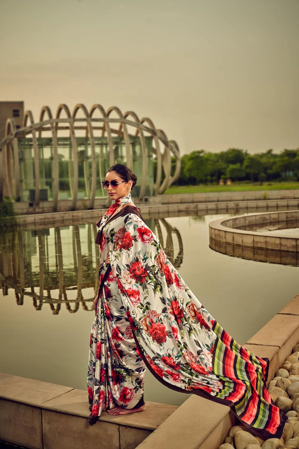 Red And White Floral Printed Satin Crepe Saree