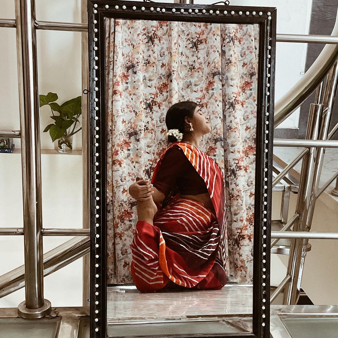 Chestnut Dark Pink and Orange Cotton Saree With Lehriya Print