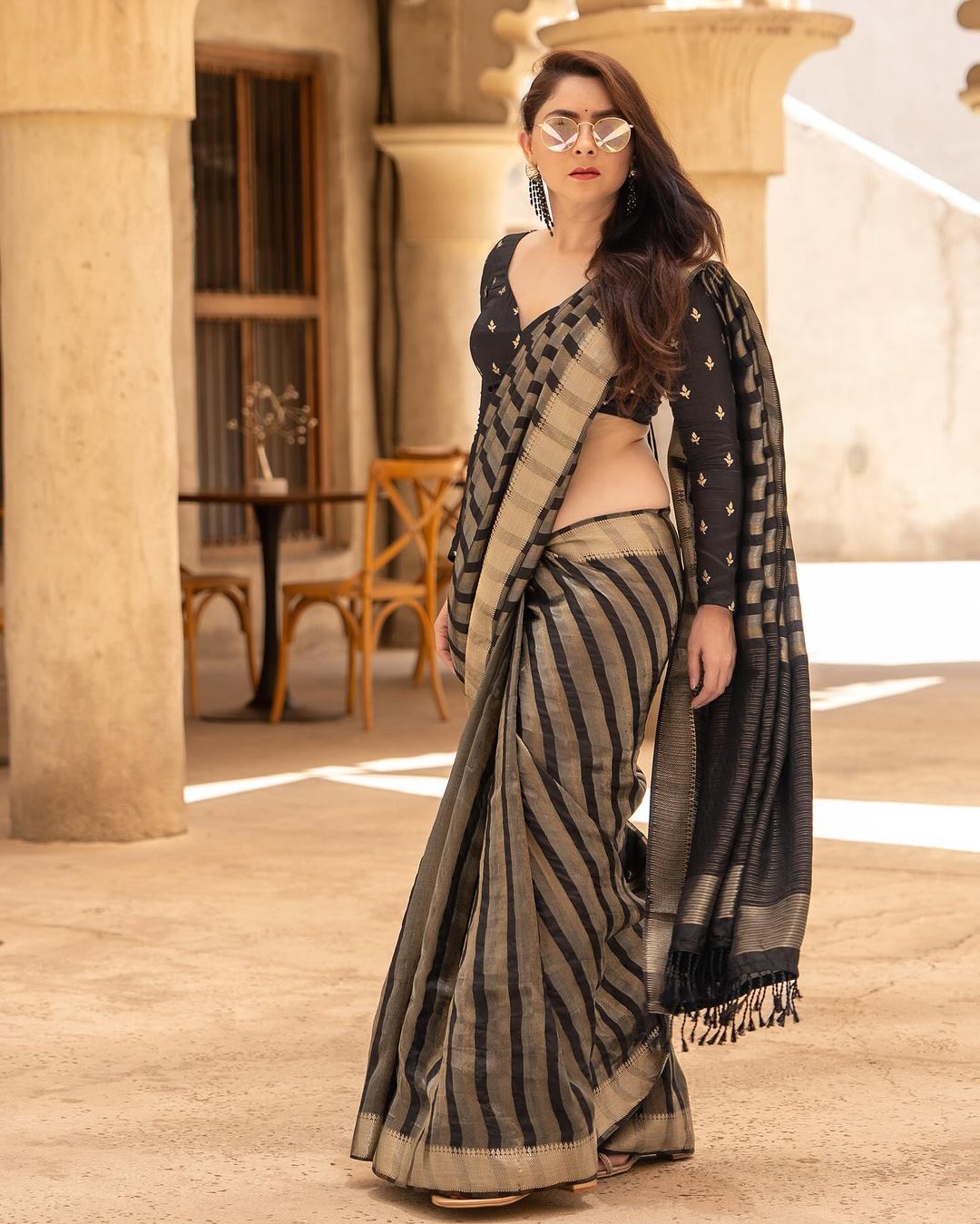 Sonali Kulkarni in Raven Black Banarasi Handloom Silk Saree