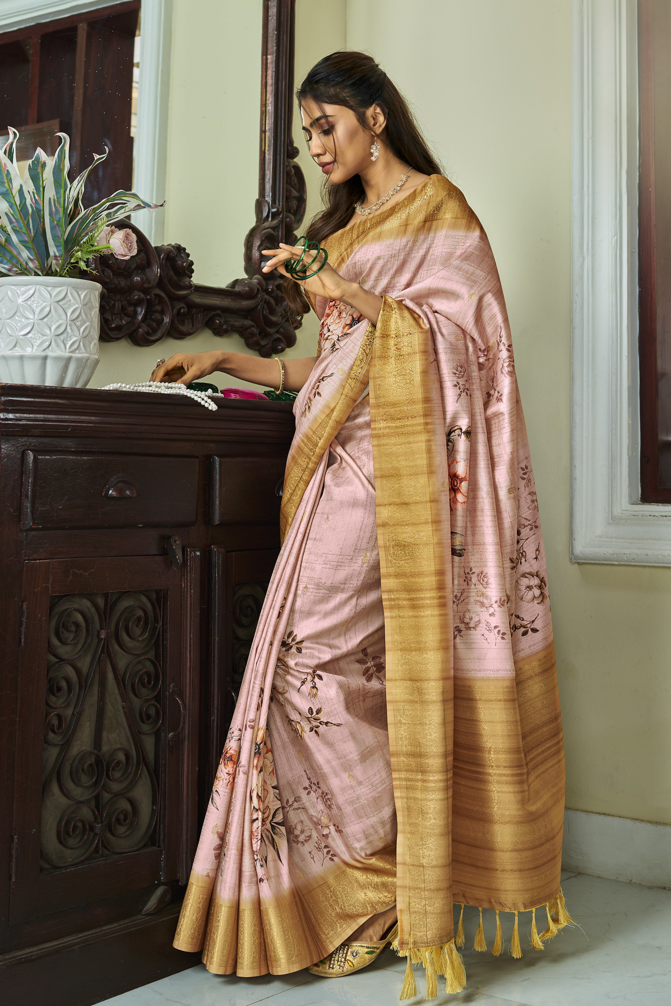 Clam Shell Pink Banarasi Digital Printed Soft Silk Saree