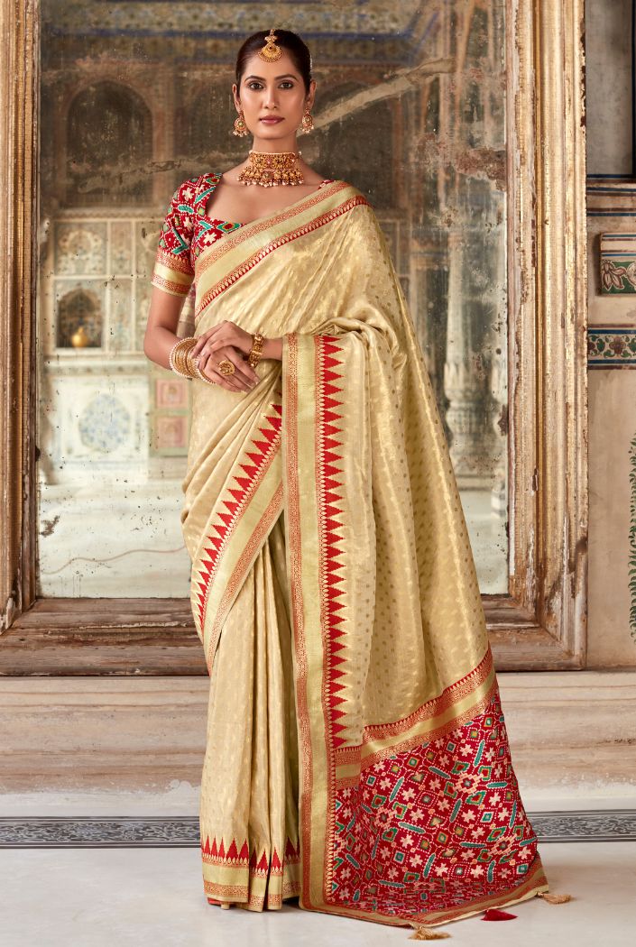 Sand Dollar Golden Woven Zari Banarasi Patola Silk Saree