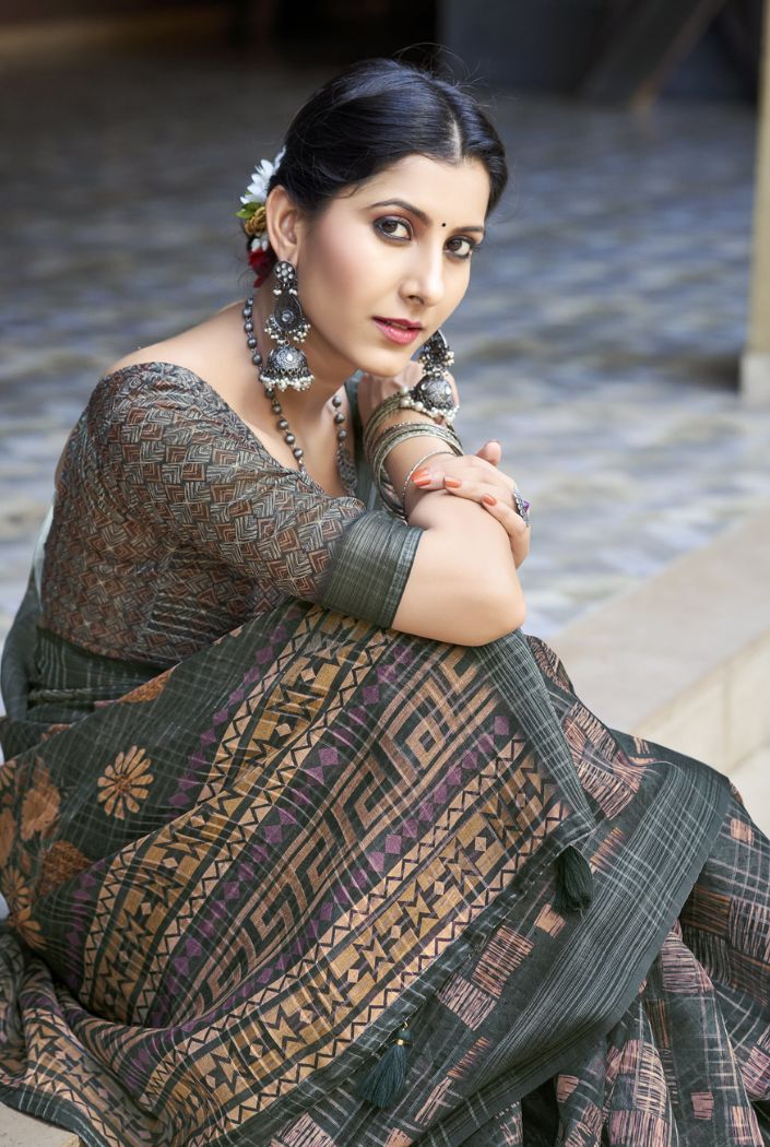 Heavy Metal Green Digital Printed Linen Saree