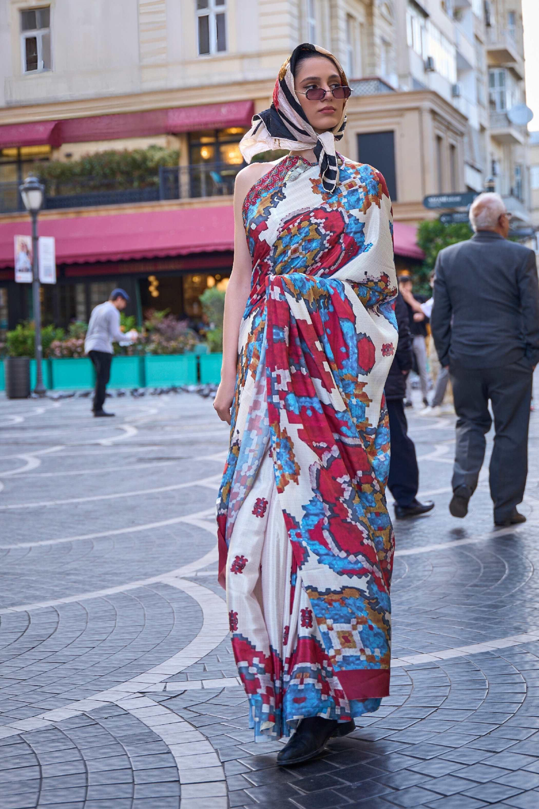 Multicolor White Printed Handloom Satin Saree