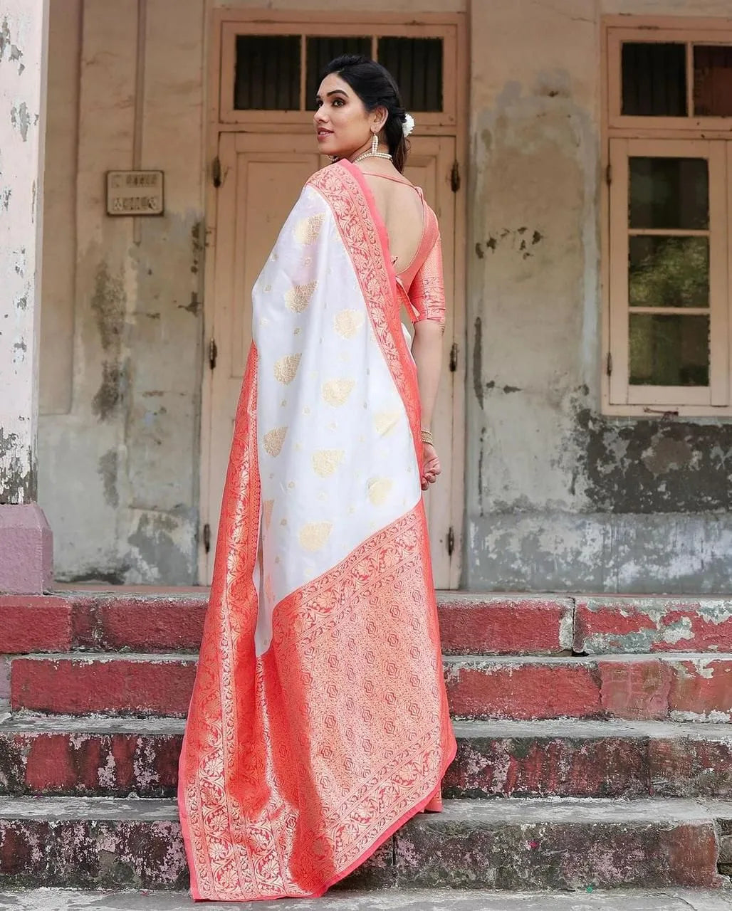 Soft Lichi Silk With Beautiful Pallu Jacquard Work Saree - Mira Fashion