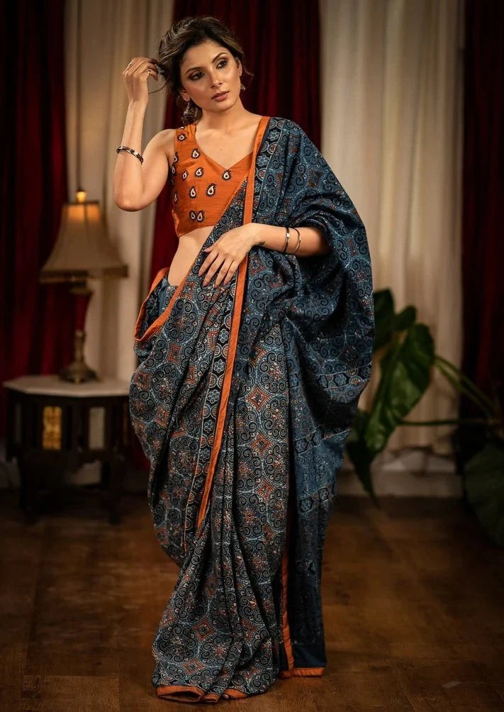 Gray Color Digital Printed Linen Saree