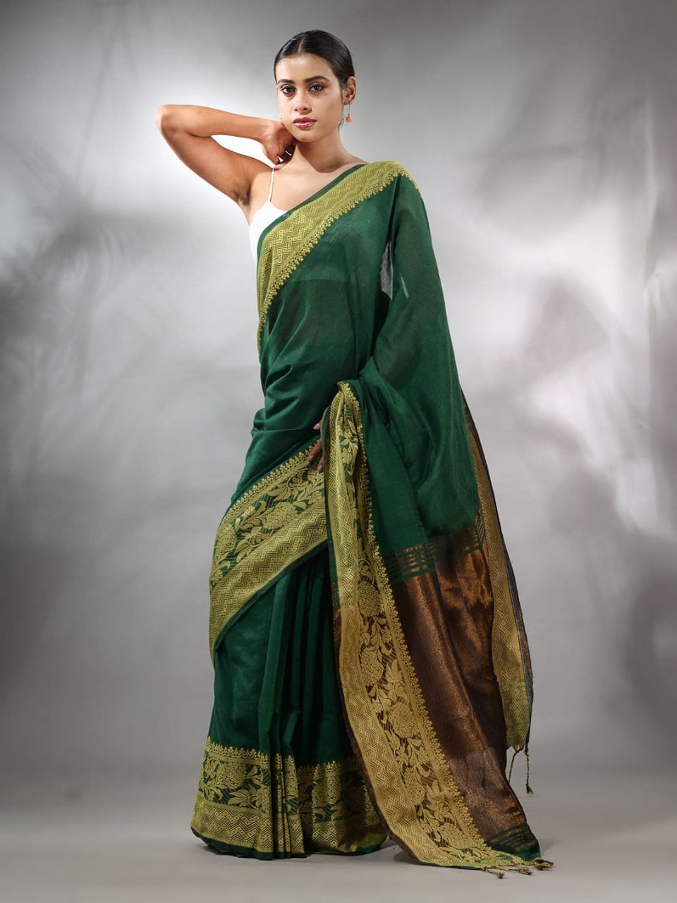 Plantation Green Cotton Saree with Jackqurd Border