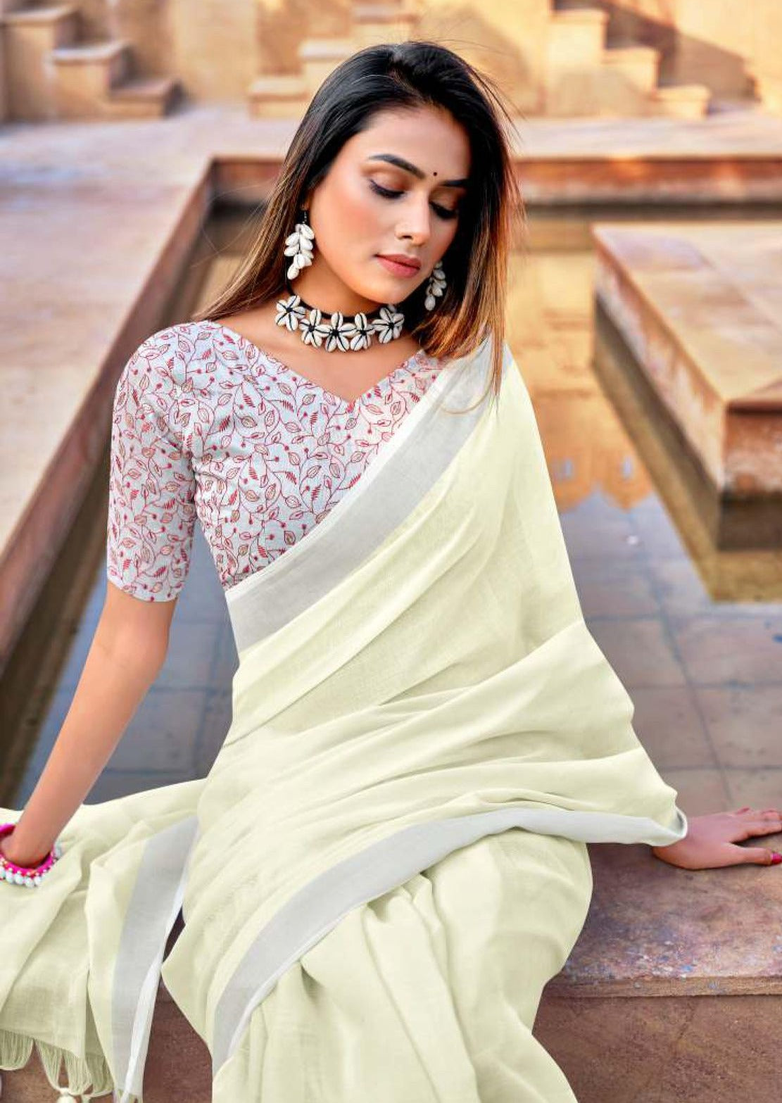 Cream Color Pure Linen Saree With Sequence Croatina Lace & Rich Blouse