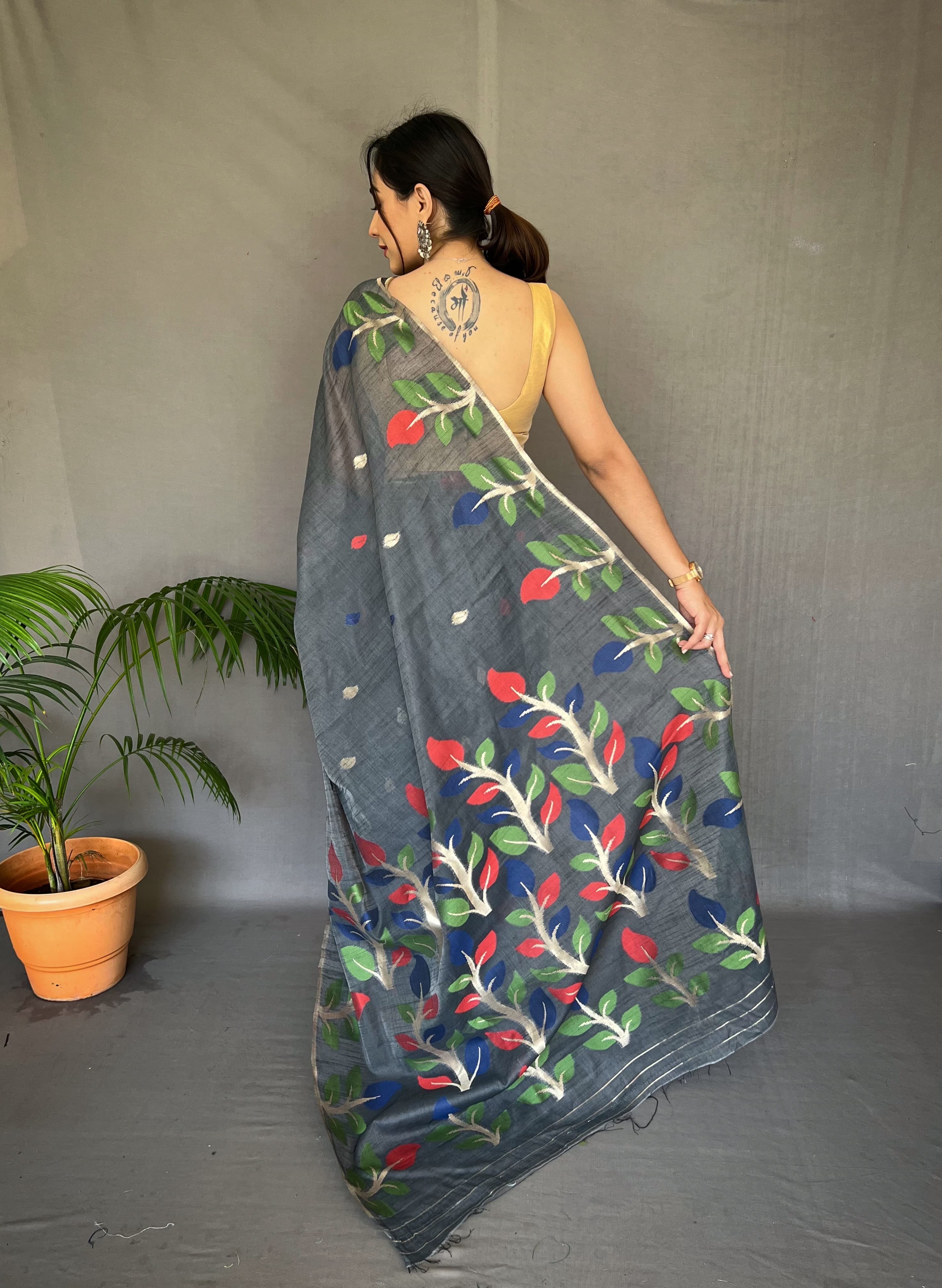 Grey Color Shalini Cotton Jamdani Woven Saree