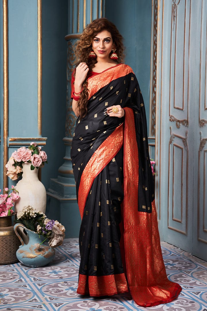 Black Color Golden Zari Weaving Jacquard Saree With Rich Pallu